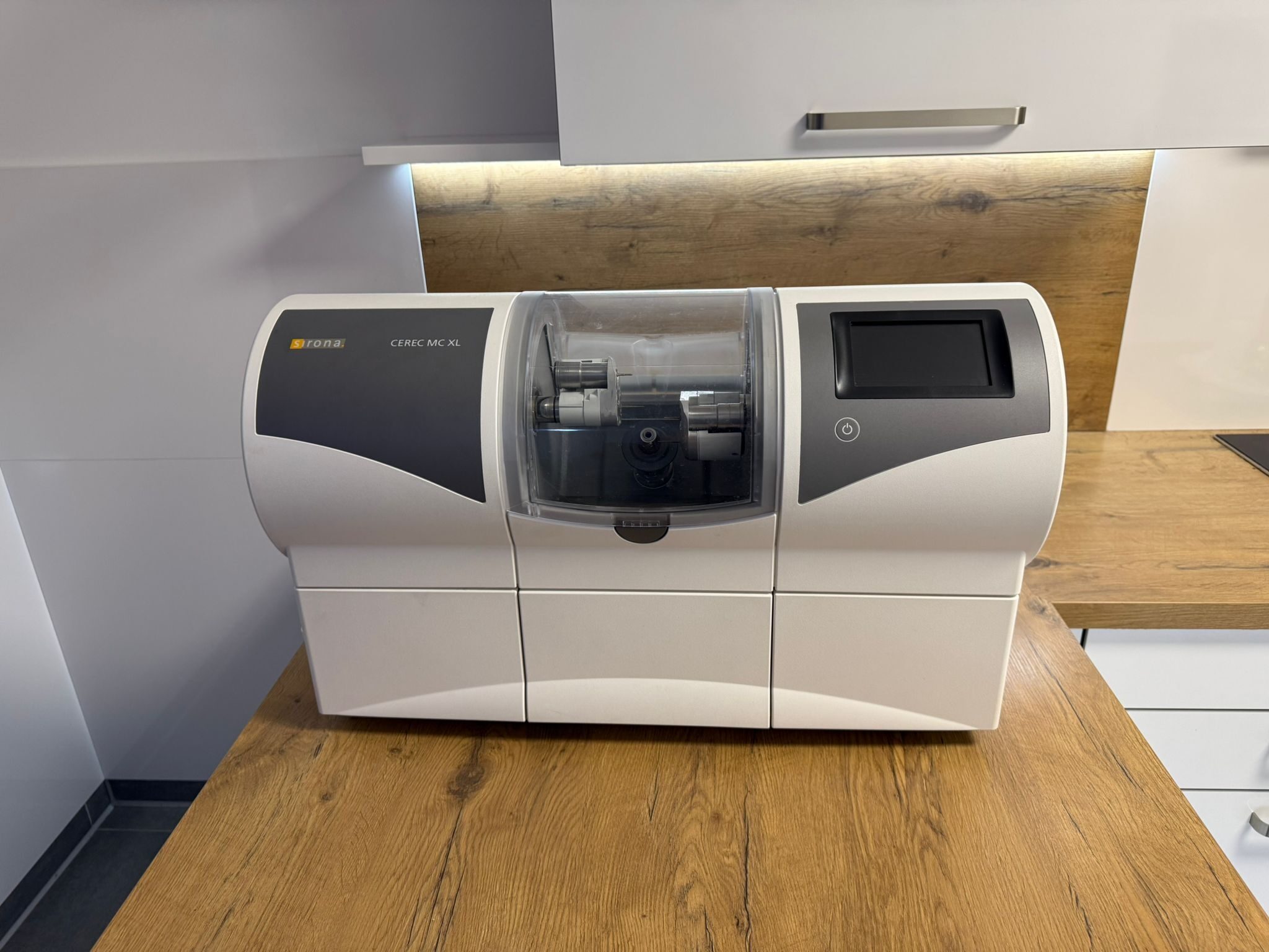 Sirona CEREC MC XL Premium Schleifeinheit | 4 Motoren | CAD/CAM | 383561