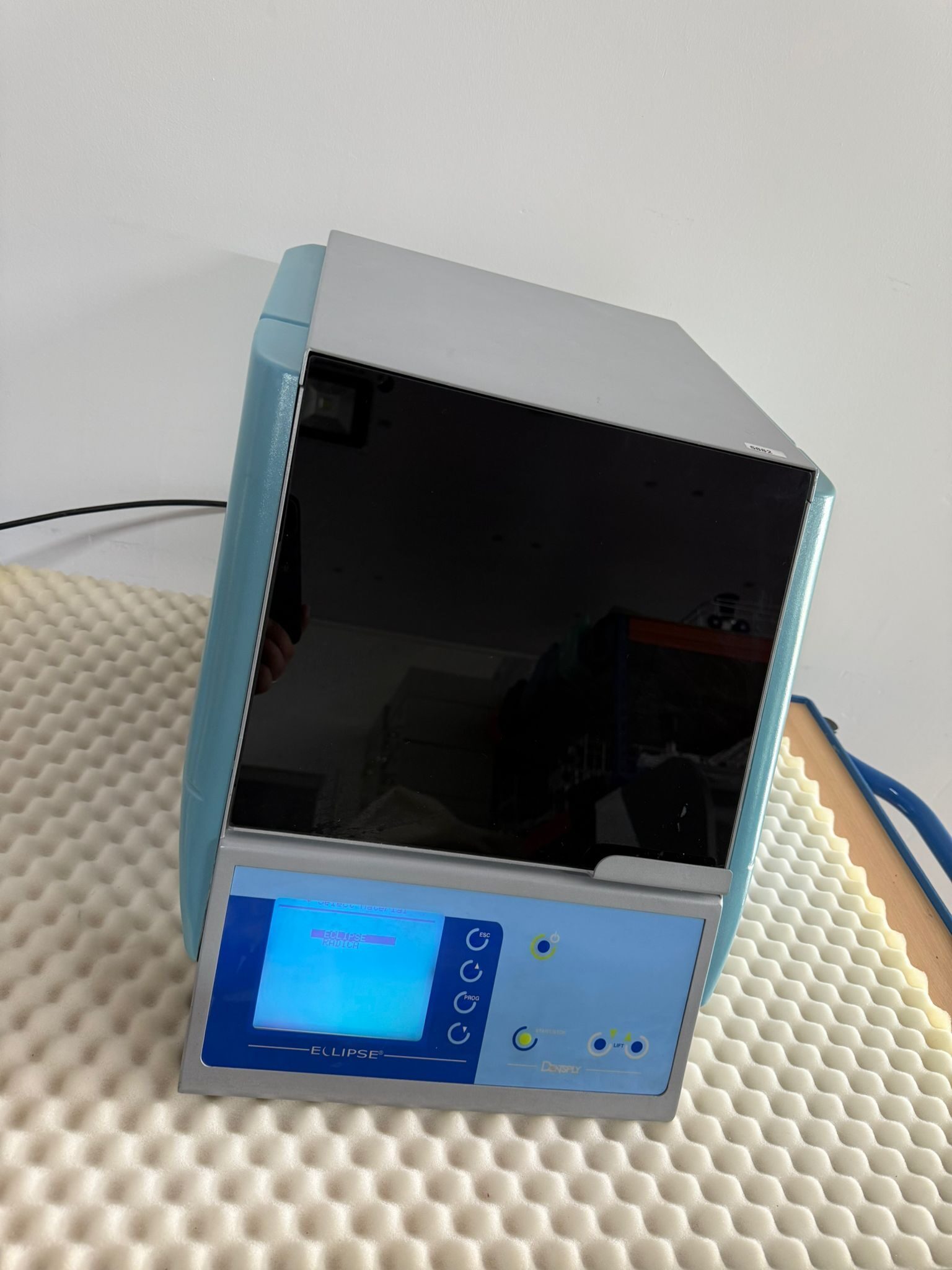 Dentsply ECLIPSE Polymerisationsgerät II Lichthärtegerät Labor Dental | 383174