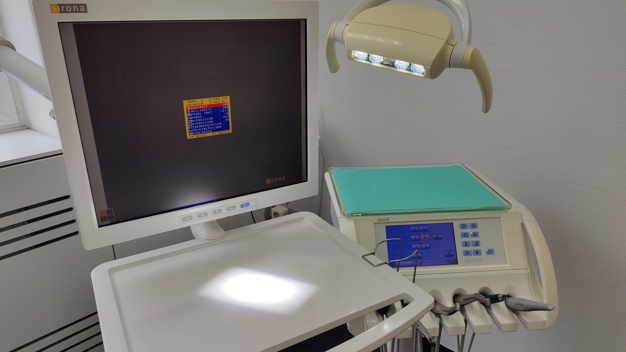 Behandlungseinheit Sirona TENEO – Modell D3509 | 382372