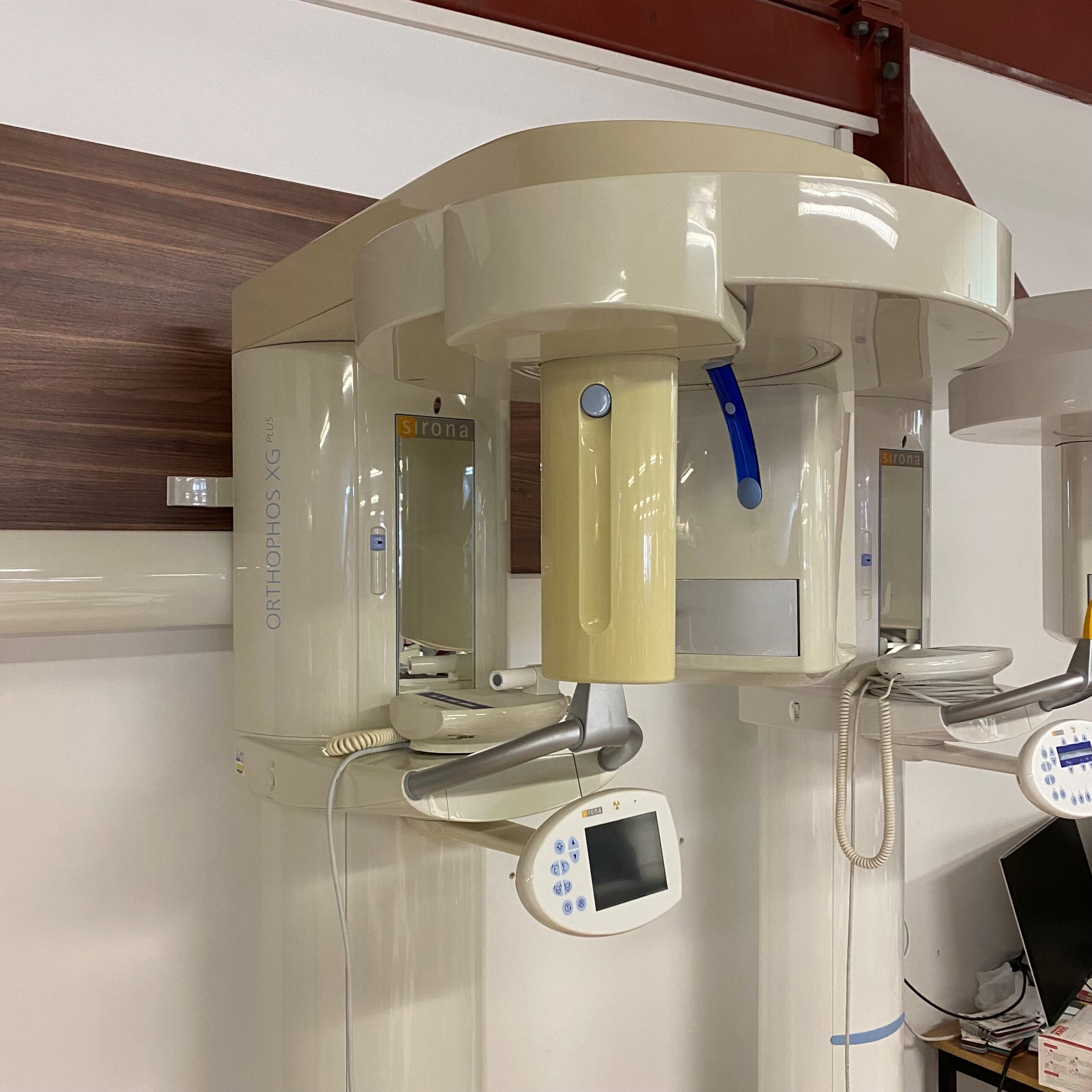 Sirona Orthophos XG Plus 2D OPG / FRS Ceph mit TSA Sensor (für Transversale Aufnahmen), gebraucht | 383770