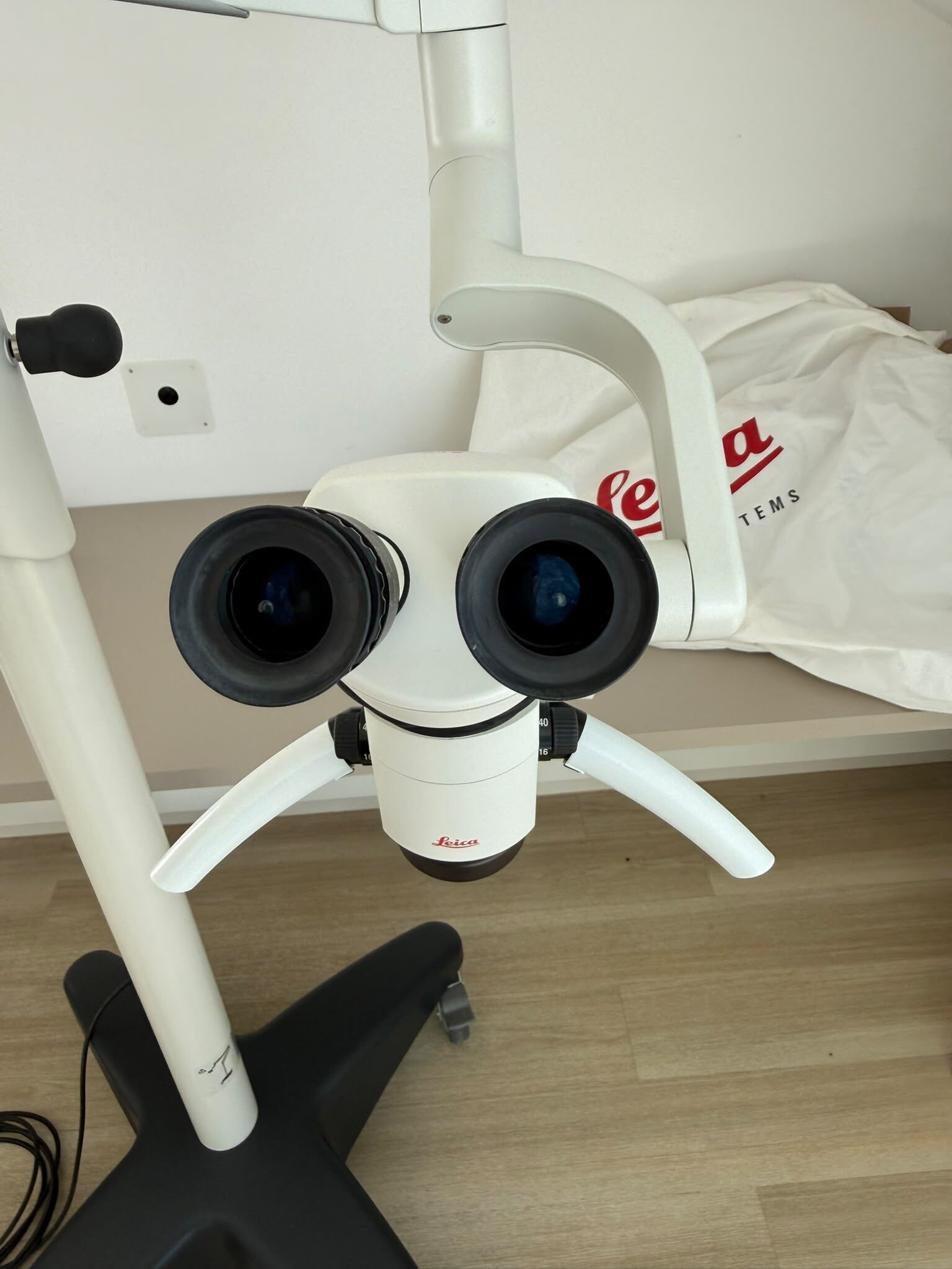 Leica M320 F12 OP-Mikroskop | Dentalmikroskop | Endodontie | Komplettsystem | 383493