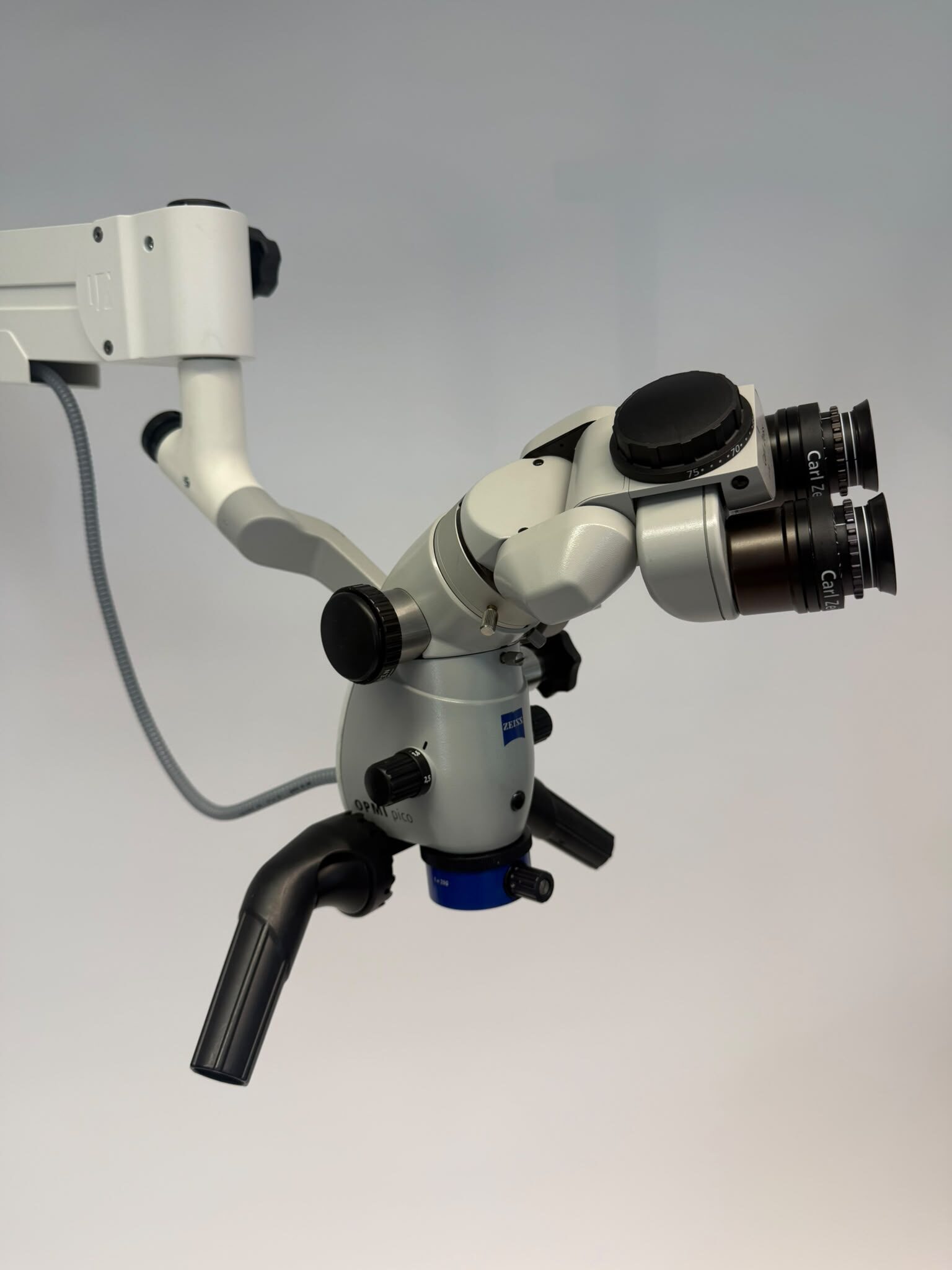 Dental Mikroskop ZEISS OPMI pico auf Jadent Bodenstativ mit Zeiss HD kamera | 383663