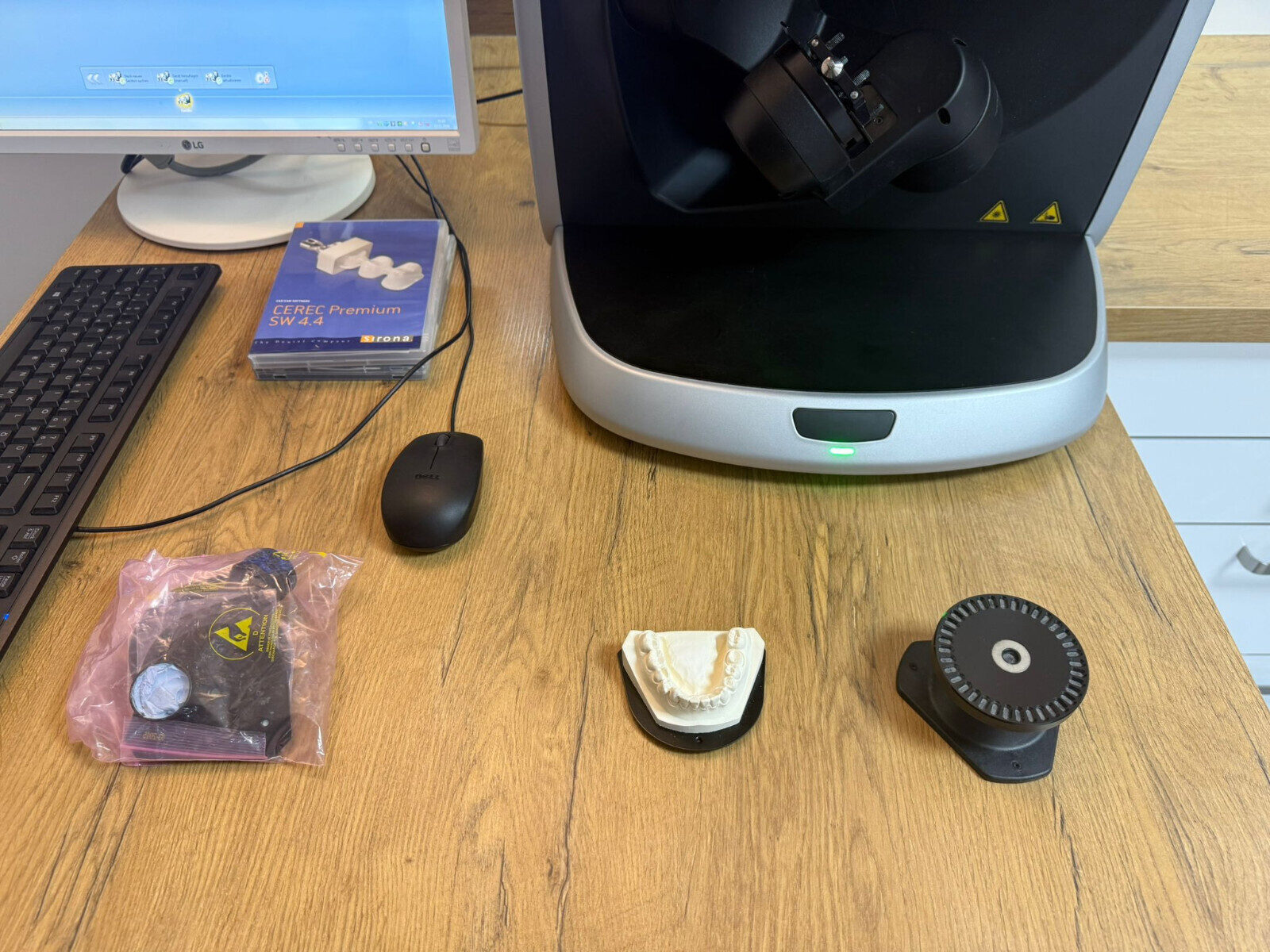 Komplettset ! Sirona inEos X5 Laborscanner Mit inLab 4 PC und Software für Cerec | 382892