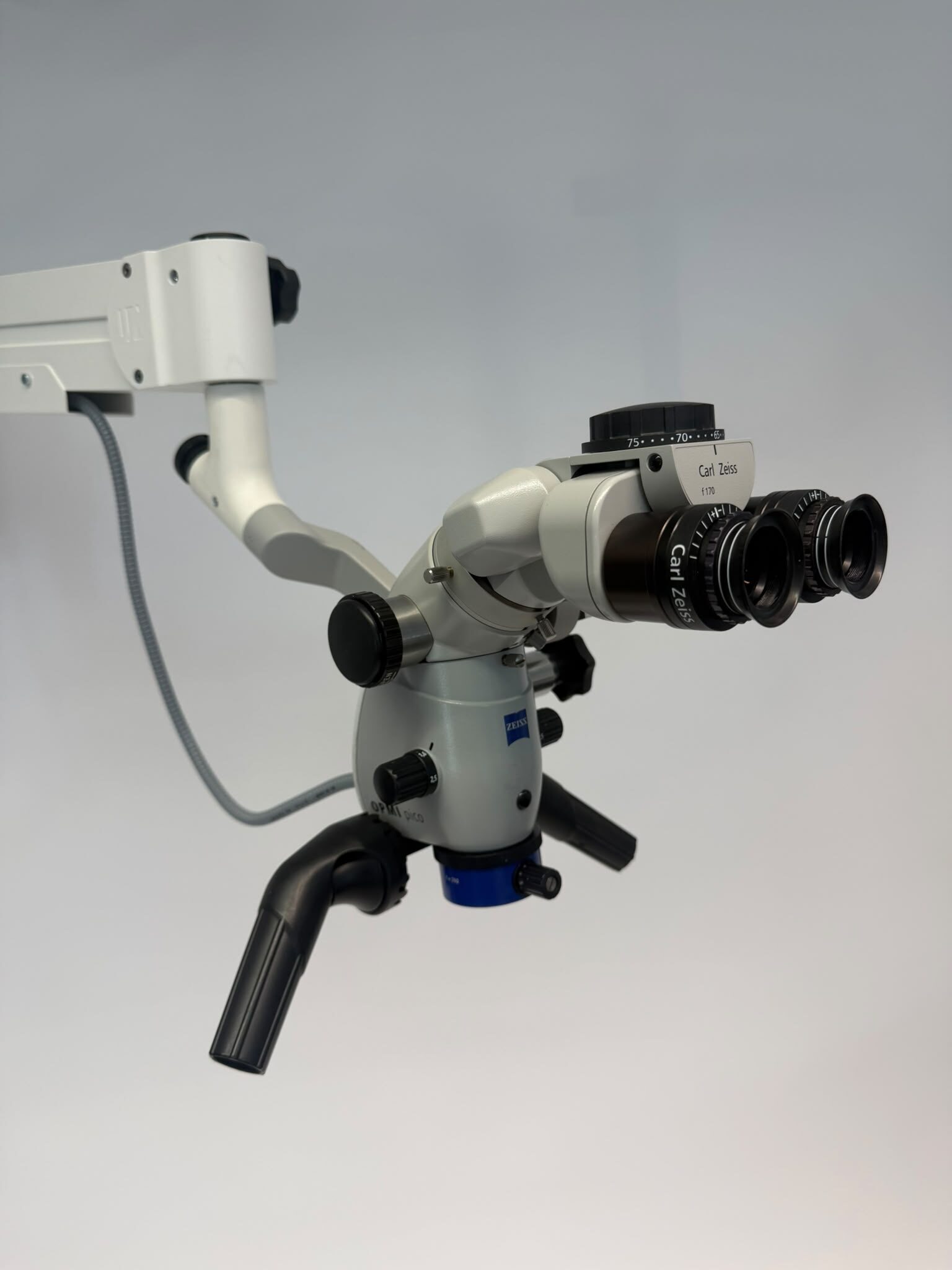 Dental Mikroskop ZEISS OPMI pico auf Jadent Bodenstativ mit Zeiss HD kamera | 383664