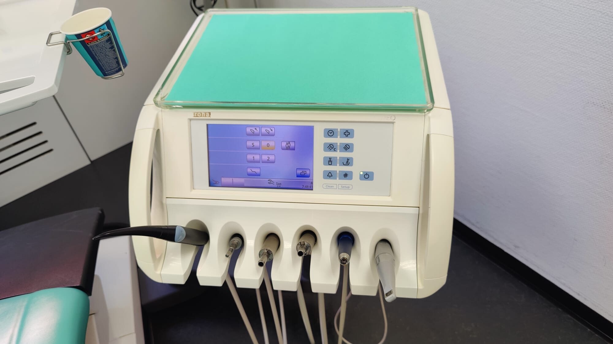 Behandlungseinheit Sirona TENEO – Modell D3509 | 382369