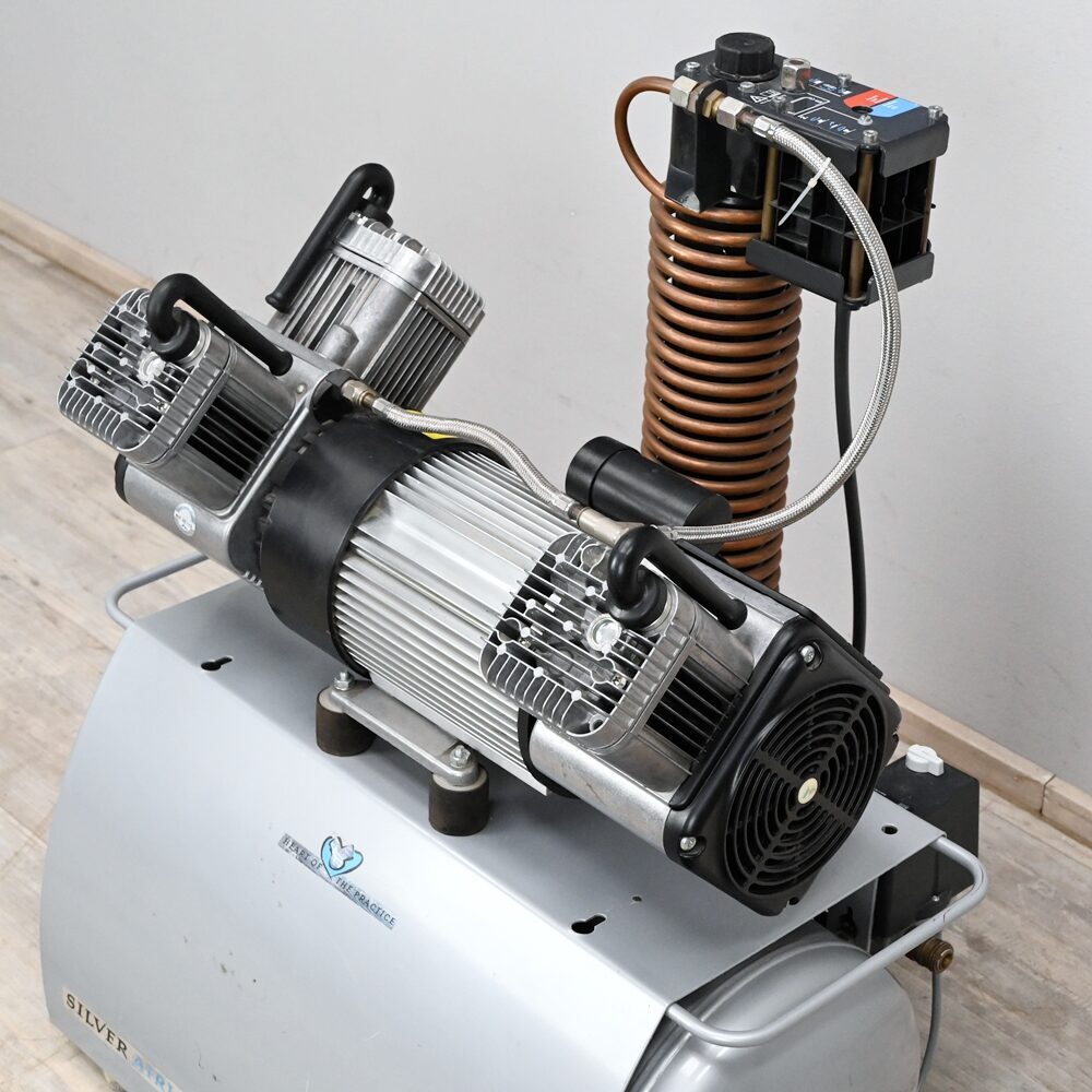 Dürr Dental Trio Tandem Silver Airline Kompressor 230V gebraucht geprüft | 382968
