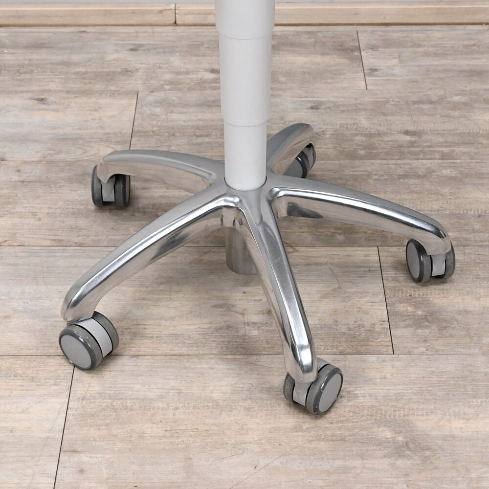 Kavo PHYSIO Evo Arzthocker in Greenery 70 gebraucht | 383235