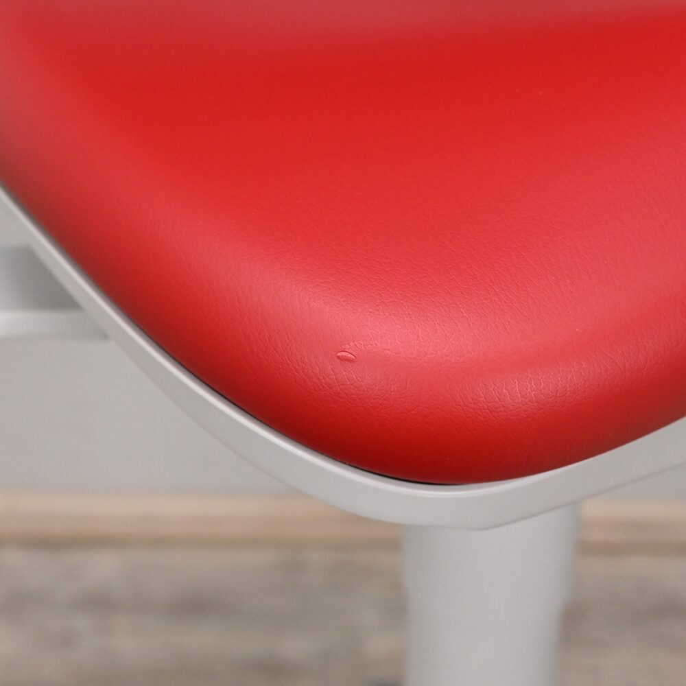 Kavo PHYSIO Evo Arzthocker in Chili Ausstellungsstück | 383249