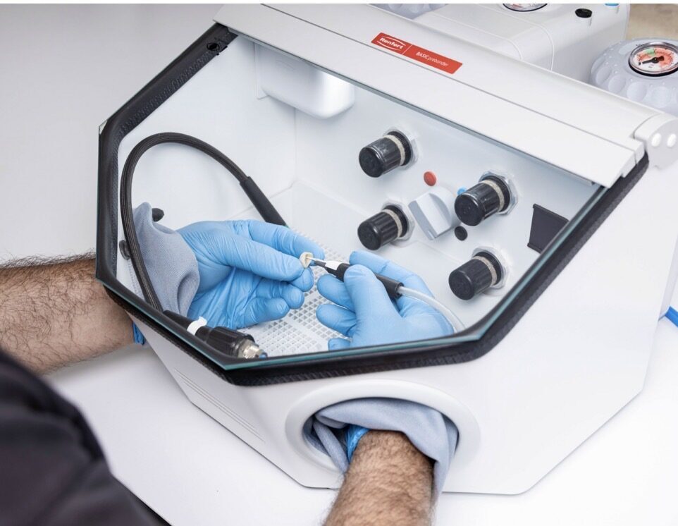Basic prebonder  Feinstrahlgerät mit Zusatztank 25- 70µm von  Renfert | 381224