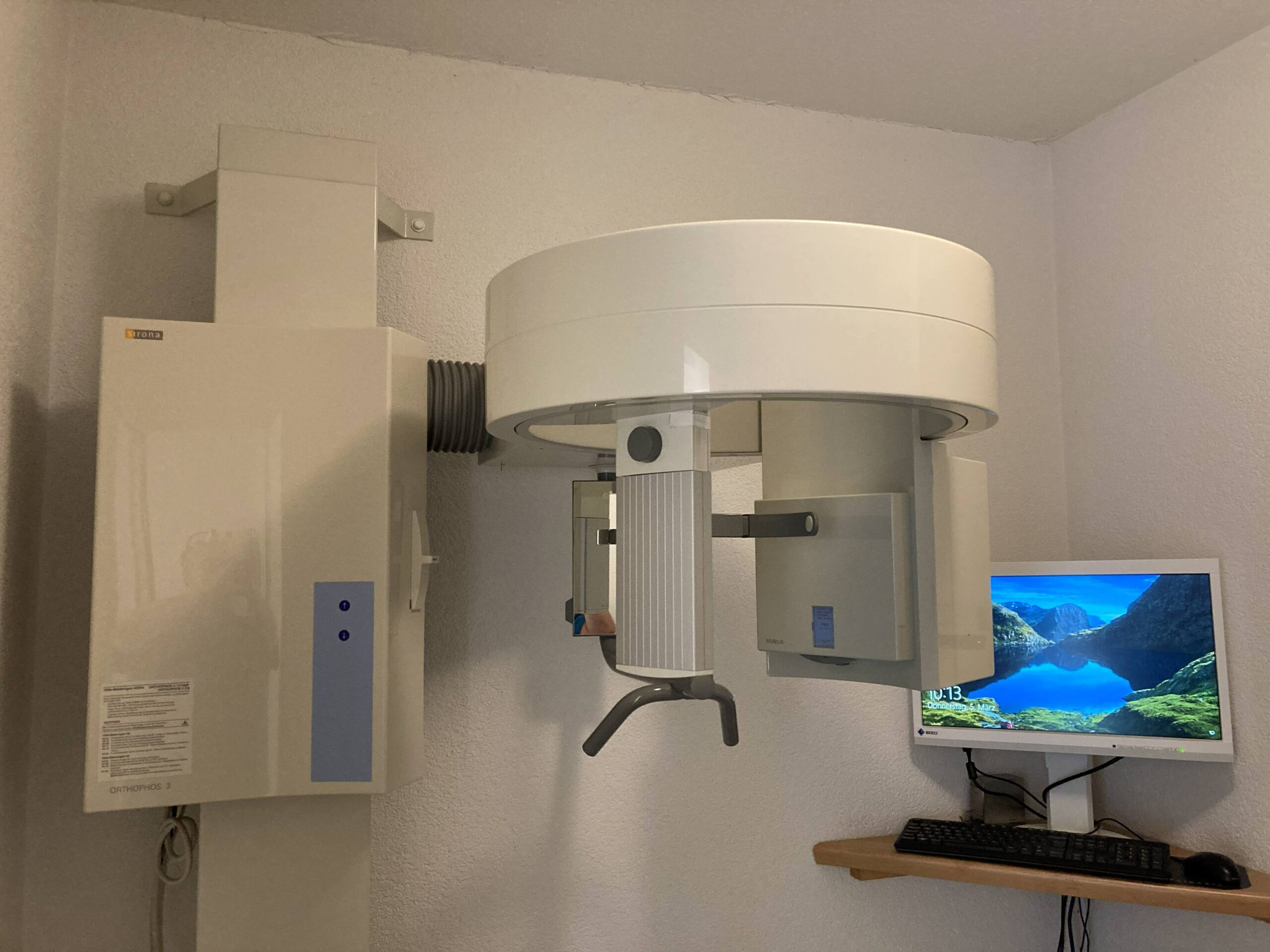 Sirona Heliodent Plus digitales Kleinröntgen | 381305