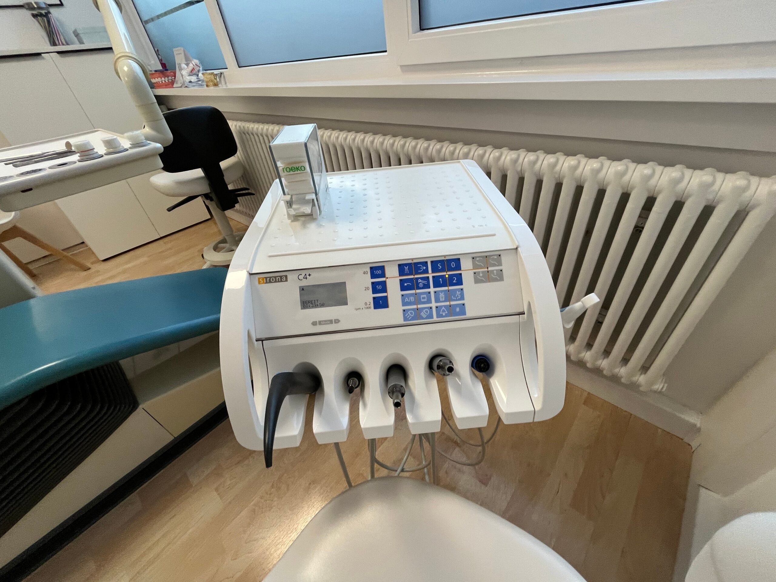 Behandlungseinheit Sirona C4+ Baujahr 2003 | 380775