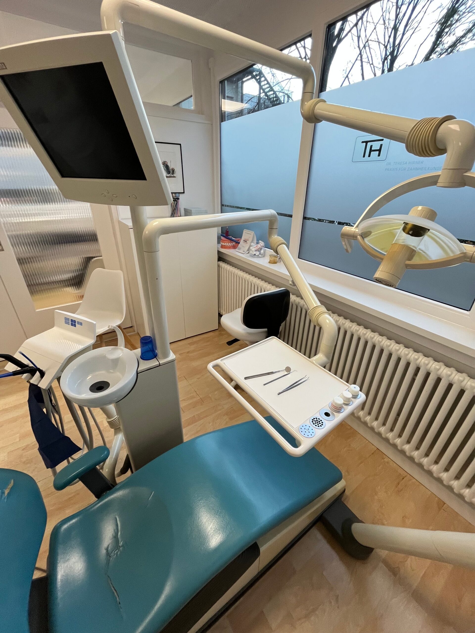 Behandlungseinheit Sirona C4+ Baujahr 2003 | 380776