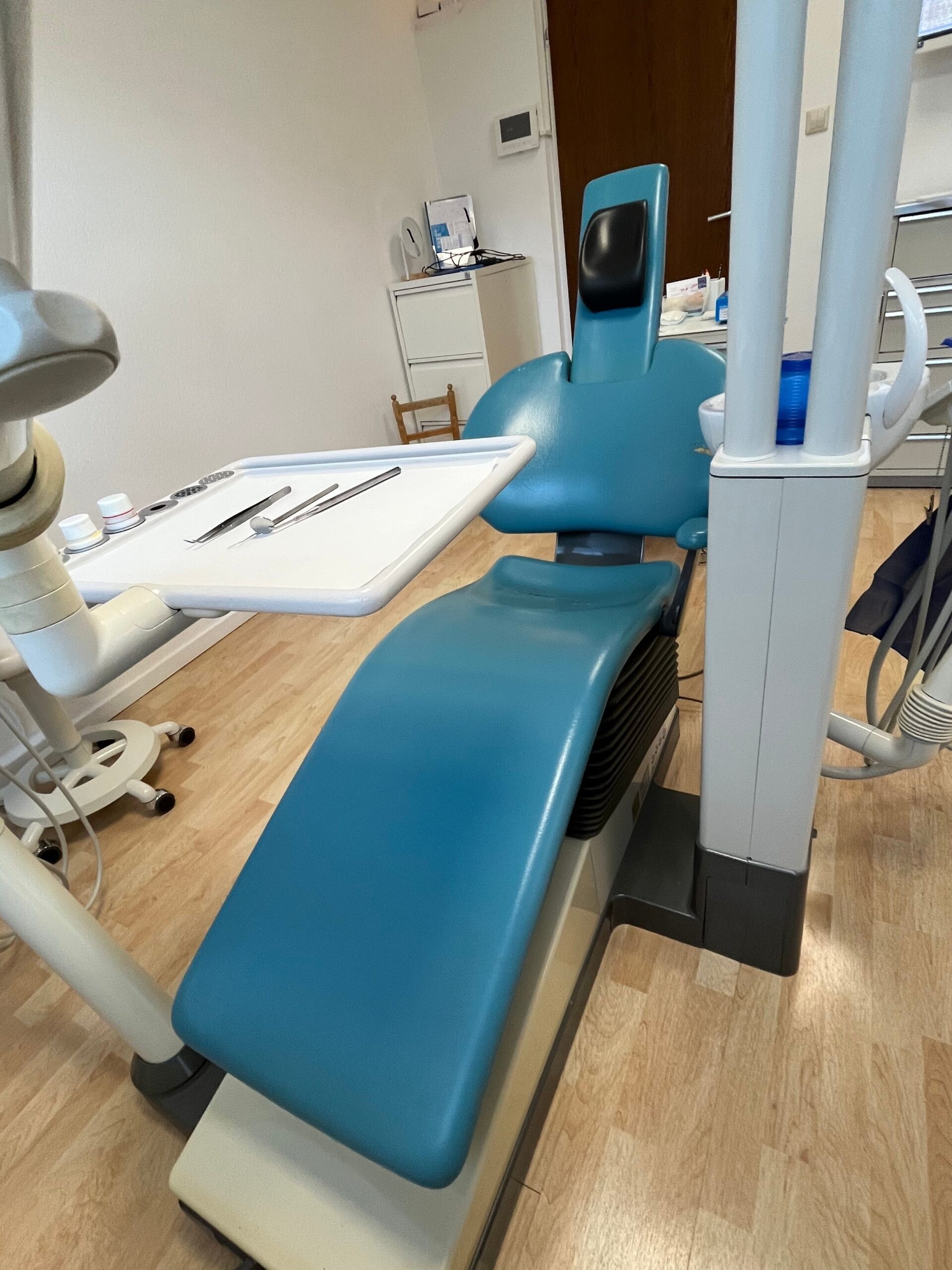 Behandlungseinheit Sirona C4+ Baujahr 2003 | 380778