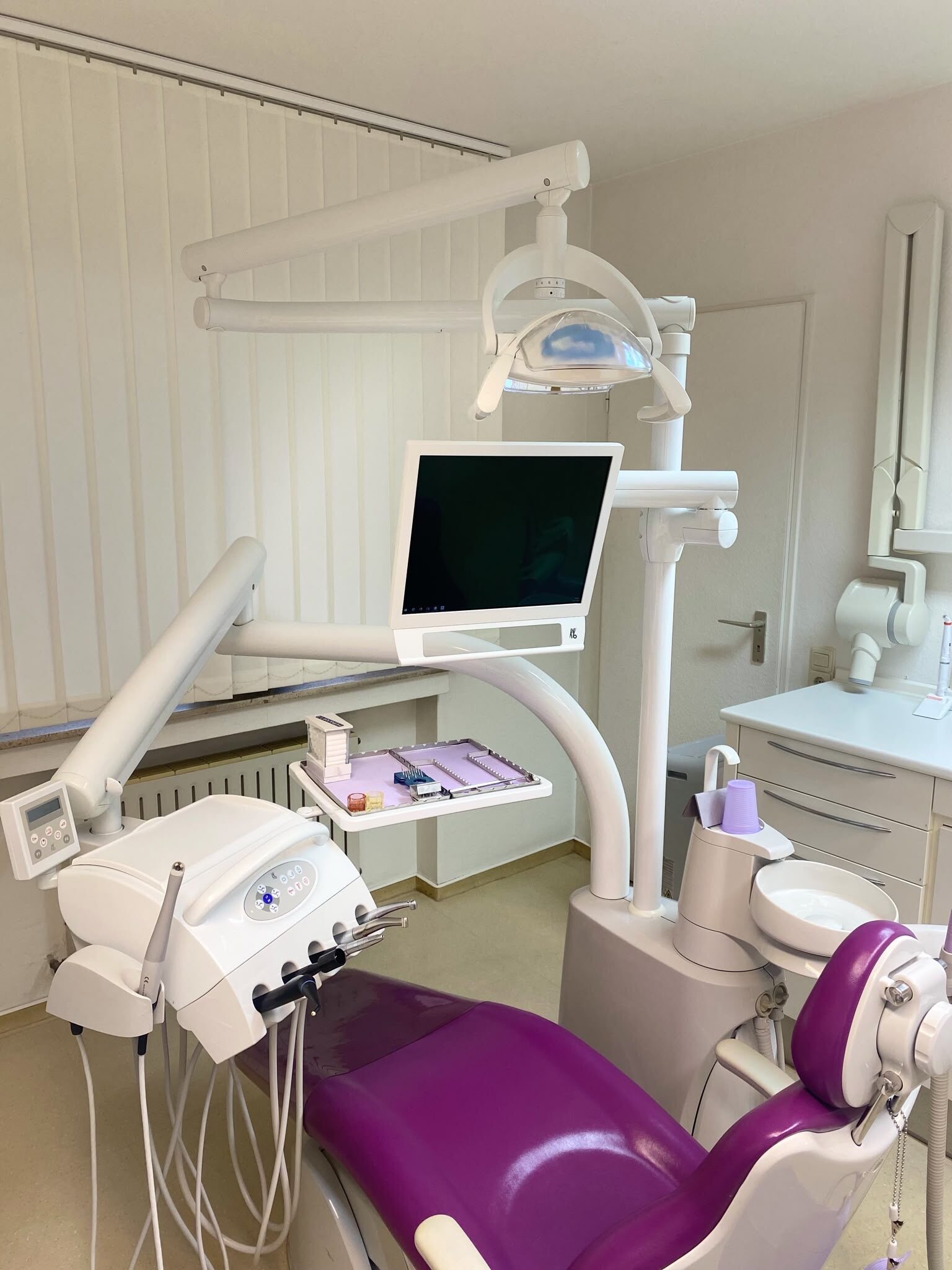 KaVo Primus 1058 TM komplett + Monitor | Bj. 2011 |  Platine defekt | 383910