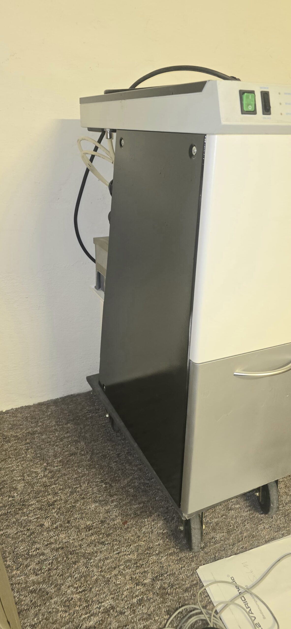 Zubler FZ2 VARIOmatic Vakuum-/Absauganlage mit Anleitung, Schläuchen & Kabel | 384565