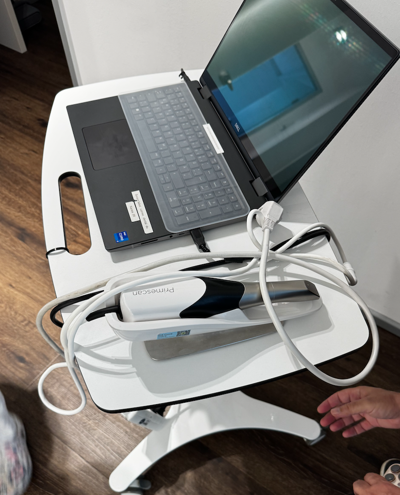 SIRONA PRIME SCAN IOS-Scanner mit Cart – gebraucht – 7 Stück – Bundle oder einzeln | 384449