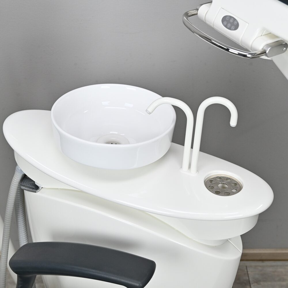 Ultradent UT1322 Behandlungseinheit Trockenabsaugung gebraucht & generalüberholt | 384405