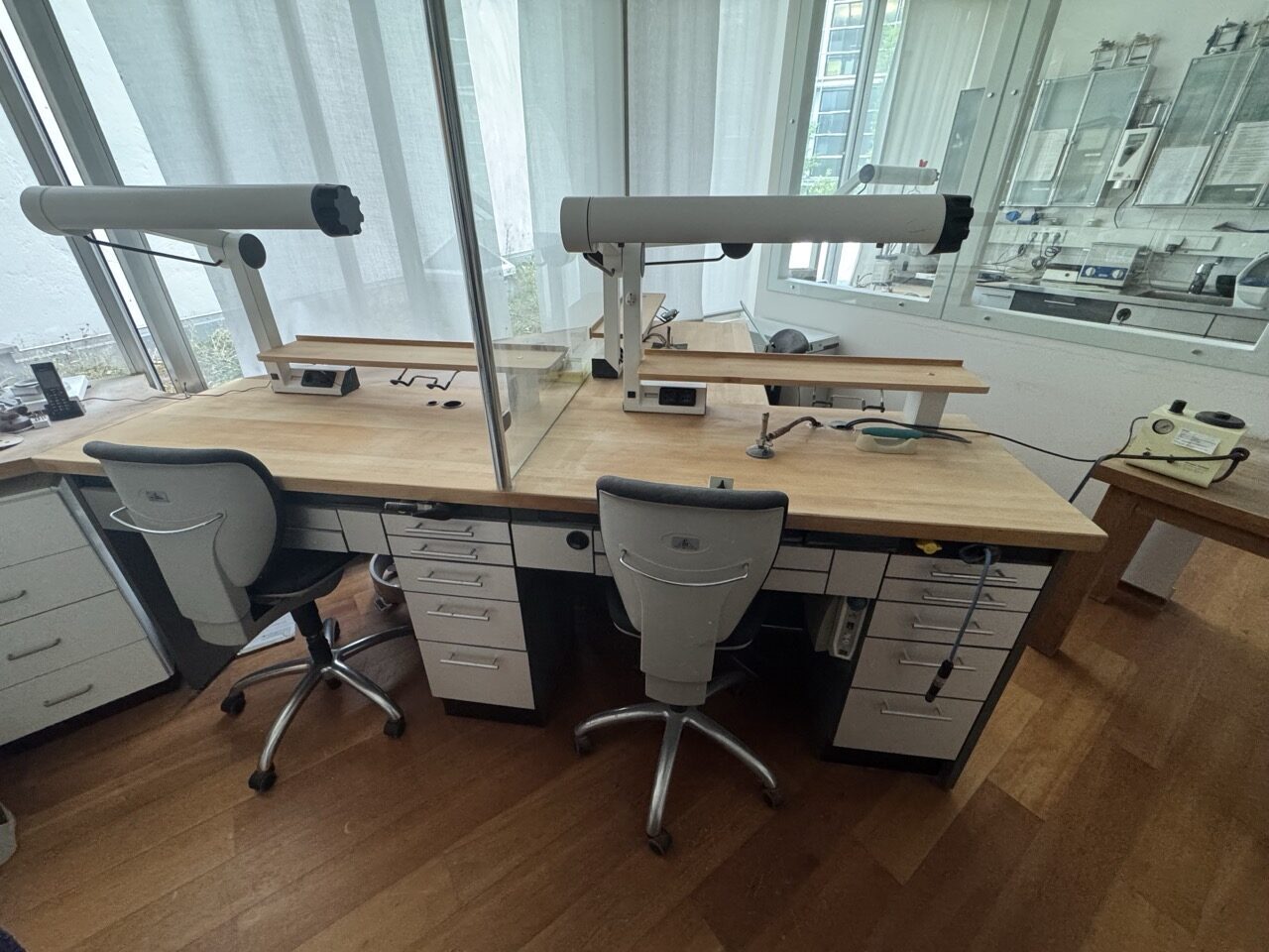 Komplettes Labor, für Gipsen, Gold, E-Max, Zirkon, CAD-CAM | 385097