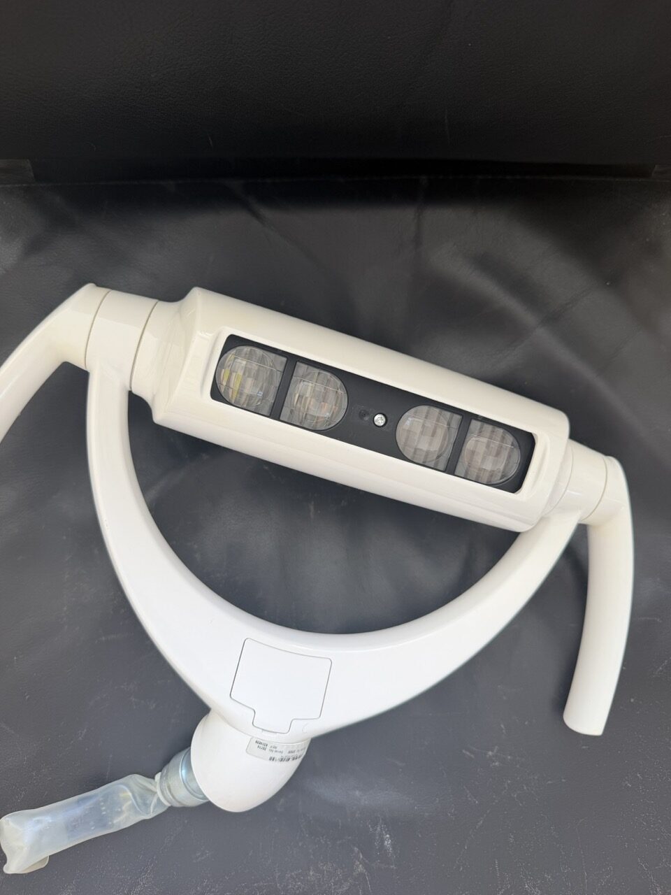 Dentsply Sirona LEDview Behandlungsleuchte für C4+ | 385458