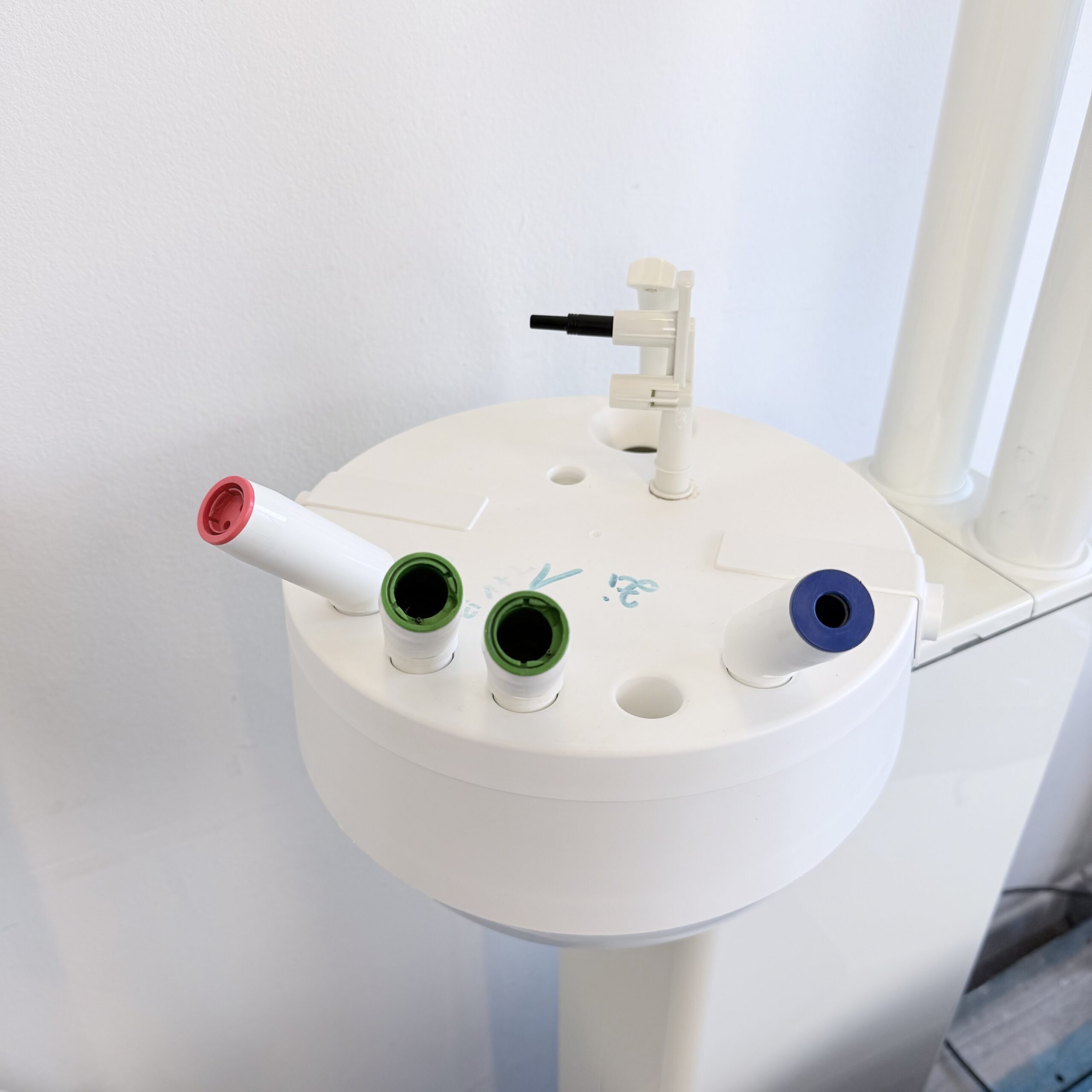 Sirona C4+ Behandlungseinheit, gebraucht geprüft und gewartet inkl. 6 Monate Gewährleistung | 385014