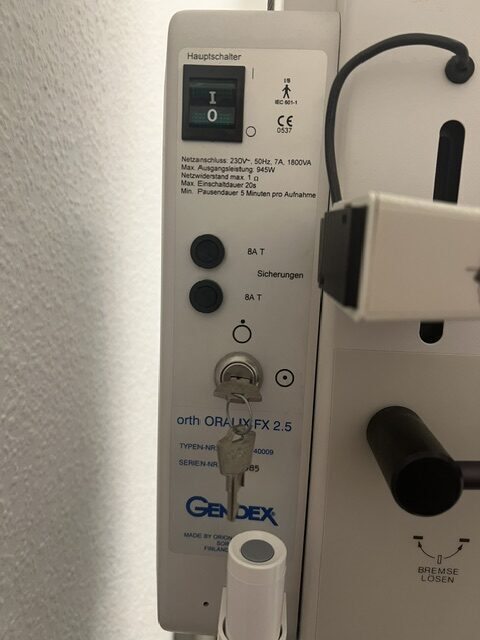 Röntgengerät OPG Gendex orth Oralix FX 2.5 defekt | 385554