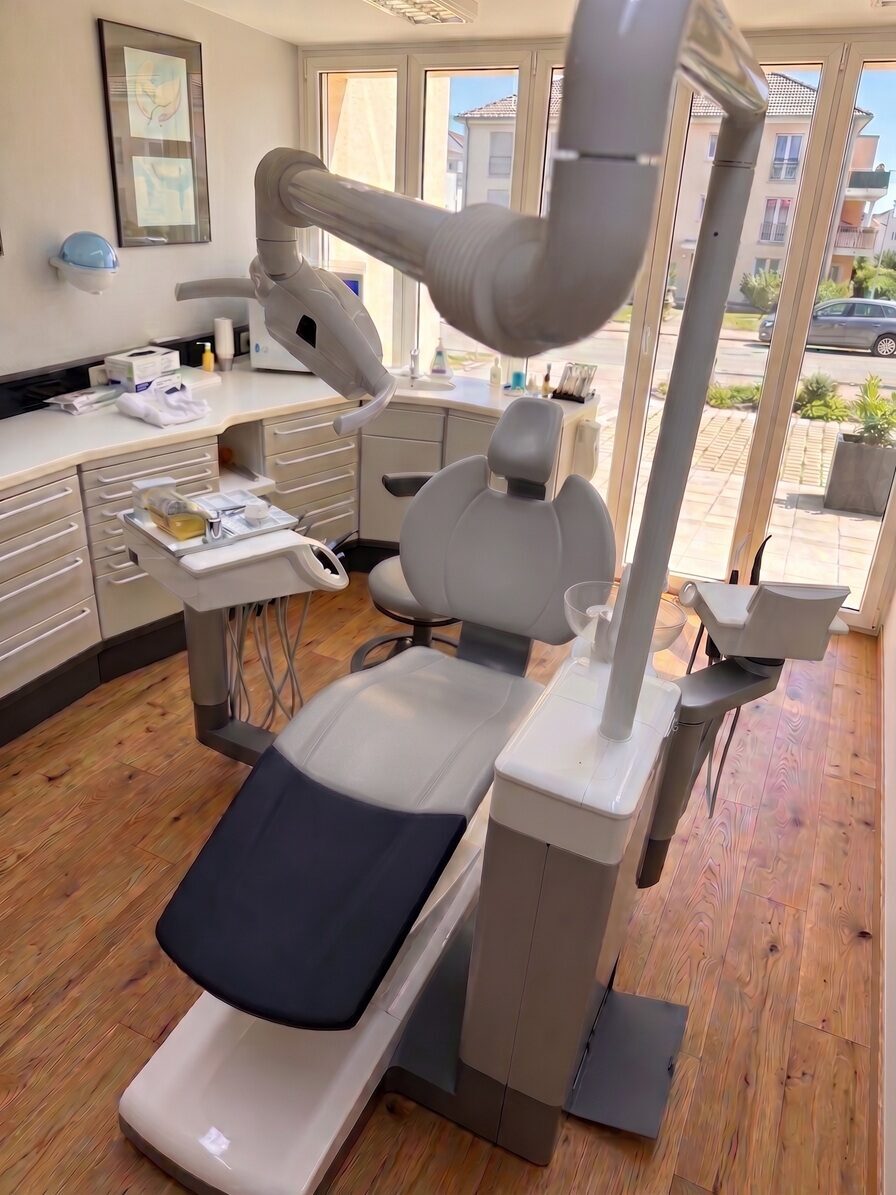 Sirona Teneo Bj. 2011 inkl. LEDview OP-Lampe – generalüberholt – inkl. Gewährleistung | 385168