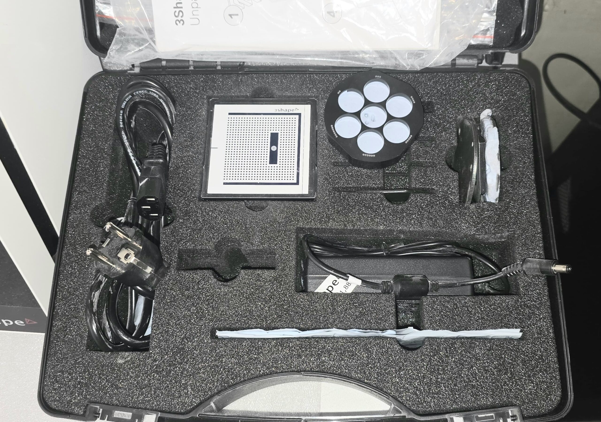 3Shape D850 Dental-Scanner 3D Scanner inkl. Zubehörkoffer im Transportkoffer | 384540