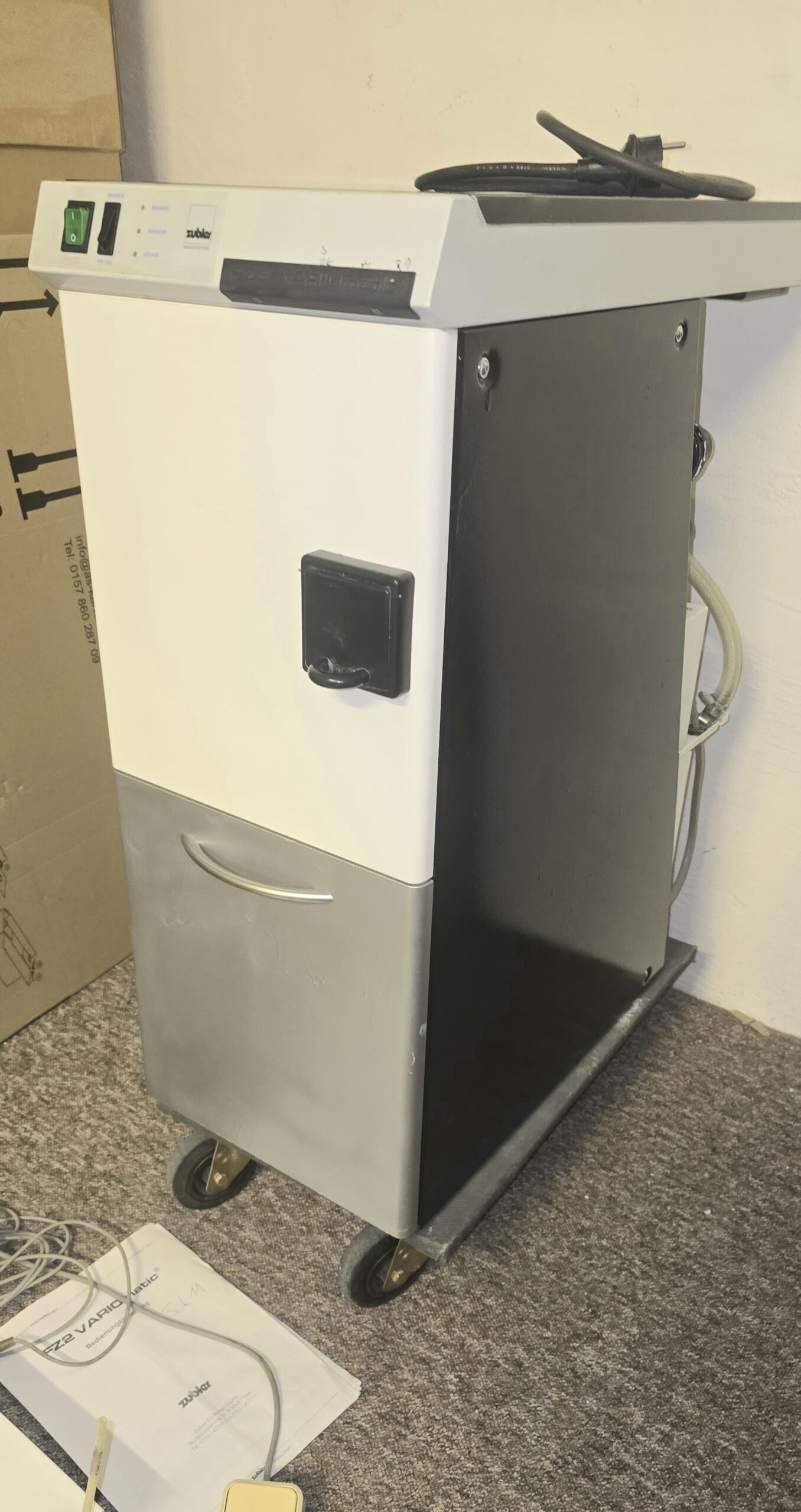 Zubler FZ2 VARIOmatic Vakuum-/Absauganlage mit Anleitung, Schläuchen & Kabel | 384566