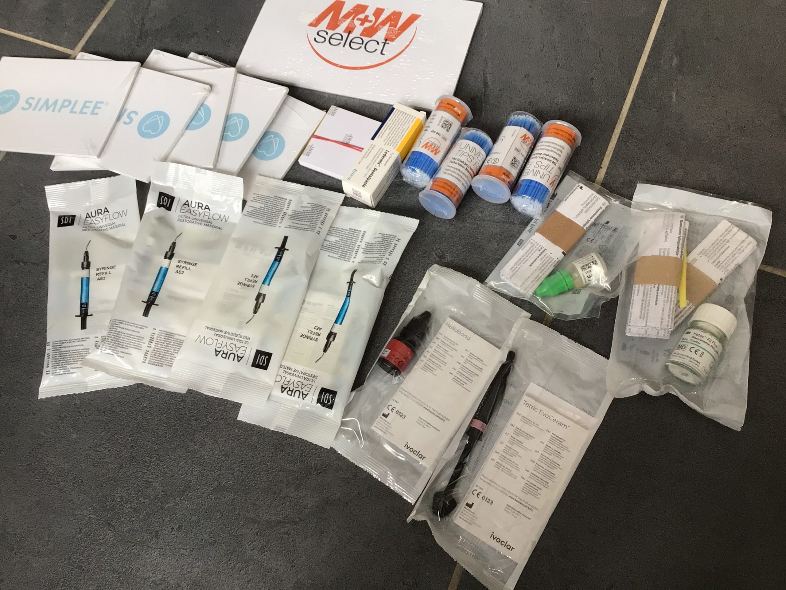Füllungsmaterial,Heliobond,Ledermix,Ketac Fill Plus | 385595