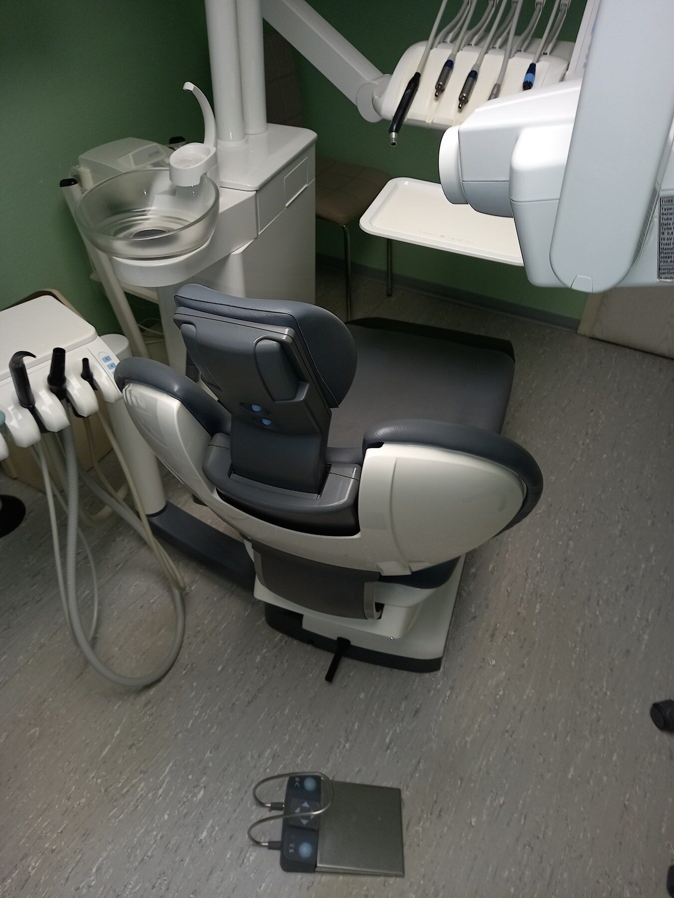Dentsply Sirona Sinius CS Behandlungseinheit – Baujahr 2017 | 386078
