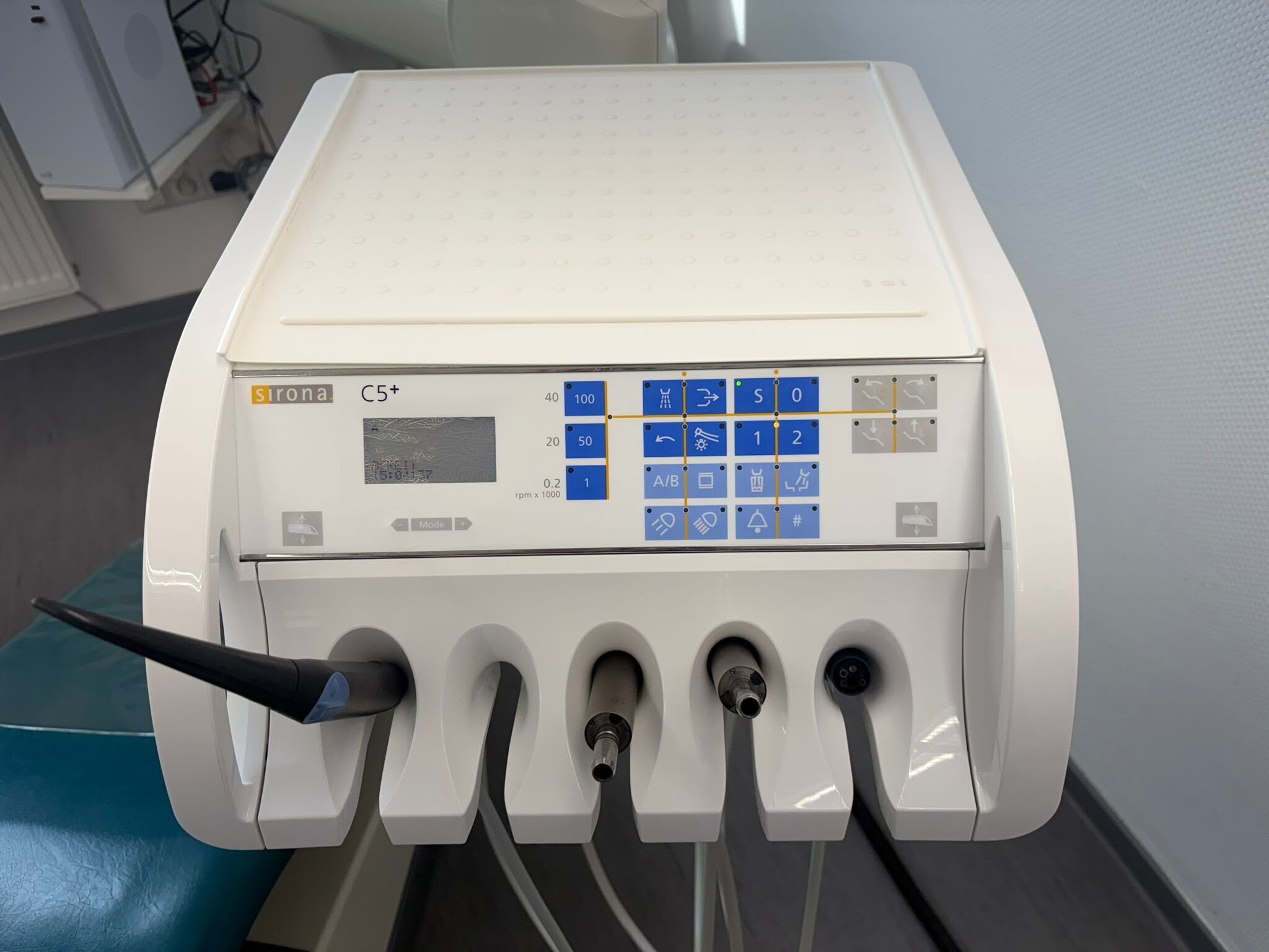 Sirona C5+ Behandlungseinheit  – Baujahr 2010 -Top Zustand – werkstattgeprüft | 387203