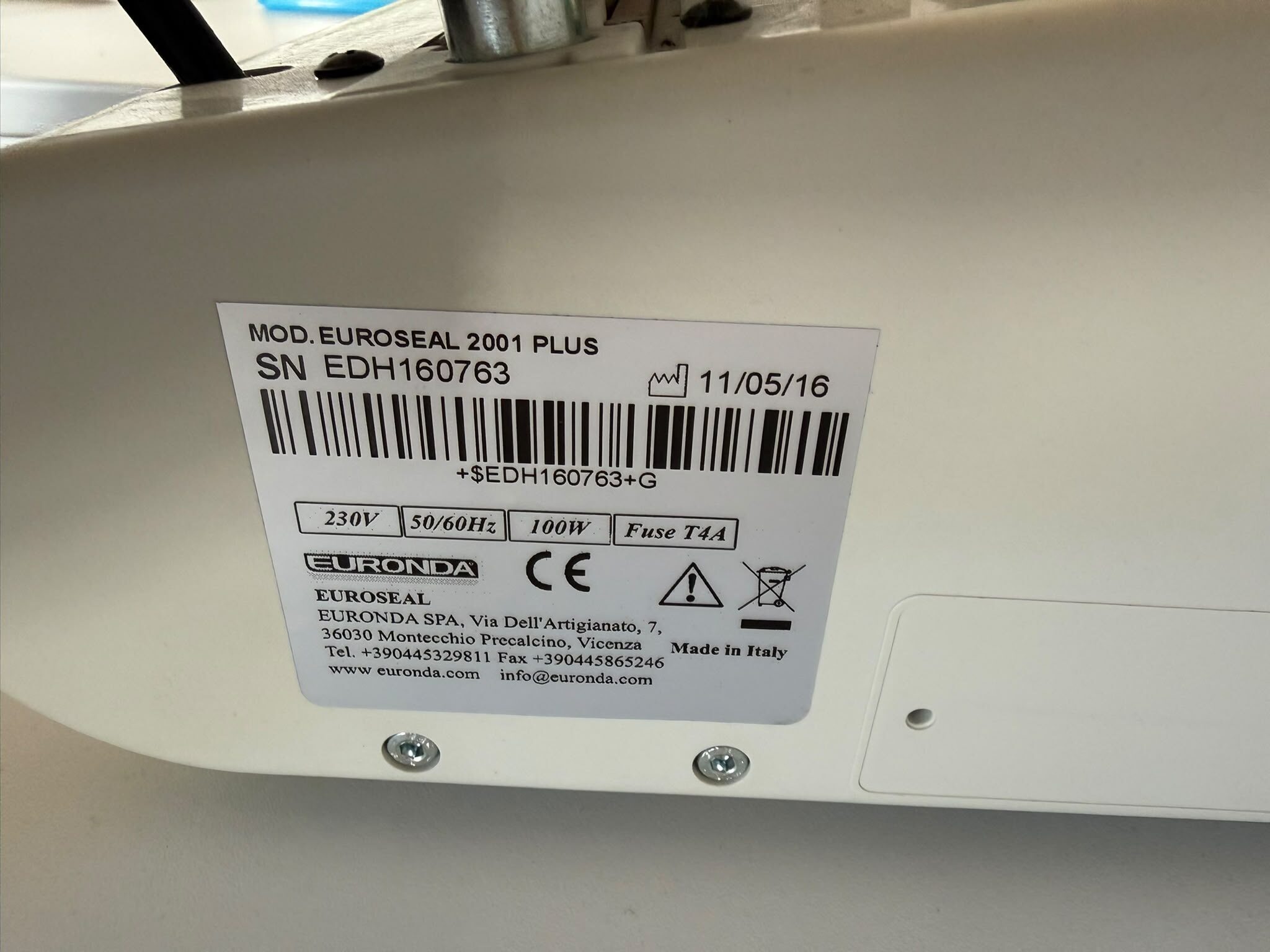 EuroSeal 2001 Plus Folienschweißgerät Euronda Siegelgerät | 387230