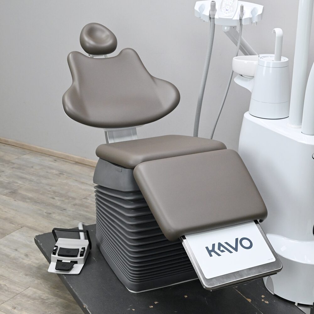Kavo Primus 1058 Life TM Compact Chair Behandlungseinheit, Aussteller Bj2026 | 387090