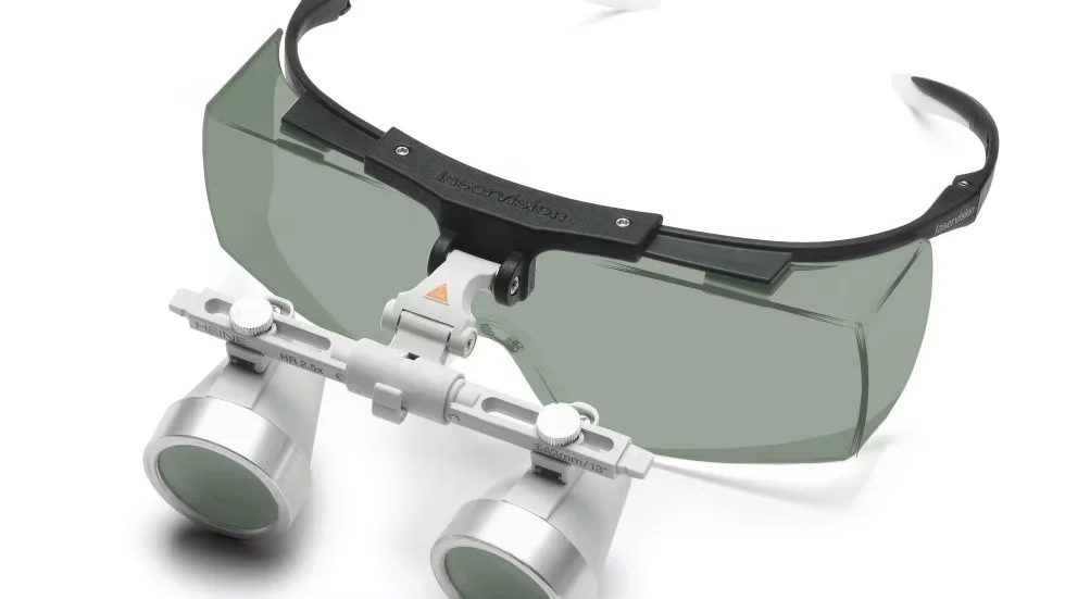 Heine Laserschutz-Lupenbrille, klappbar | 387356