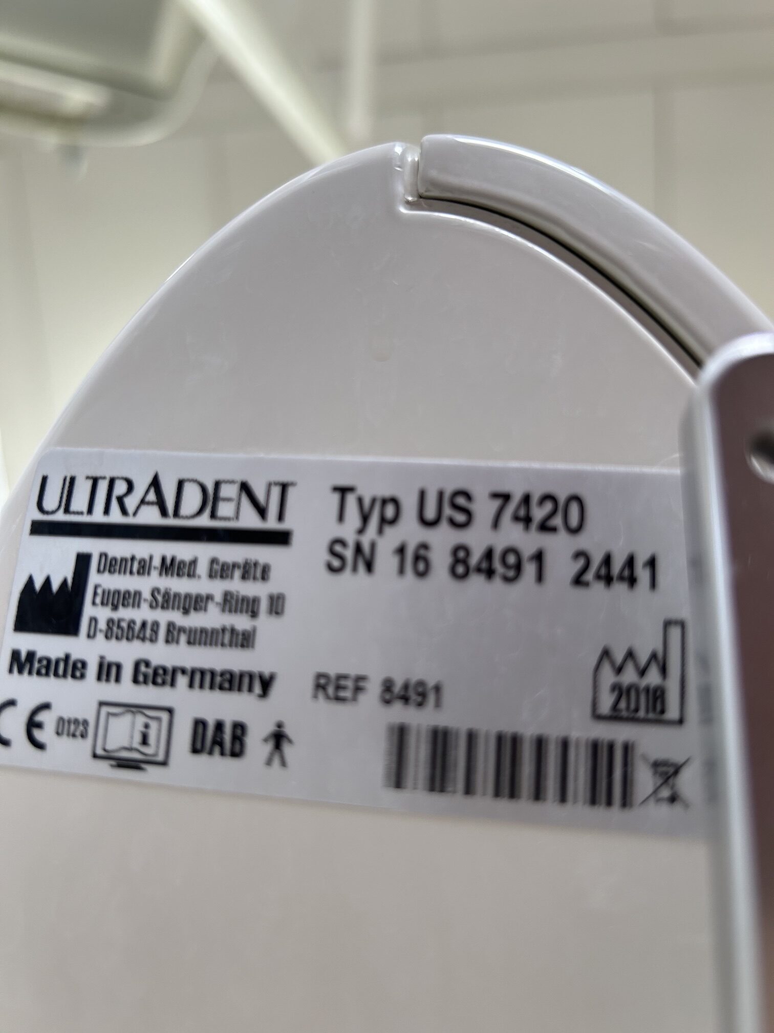Ultradent G101 / UD2020 Behandlungseinheit – 2016 – aus Praxisauflösung | 387494