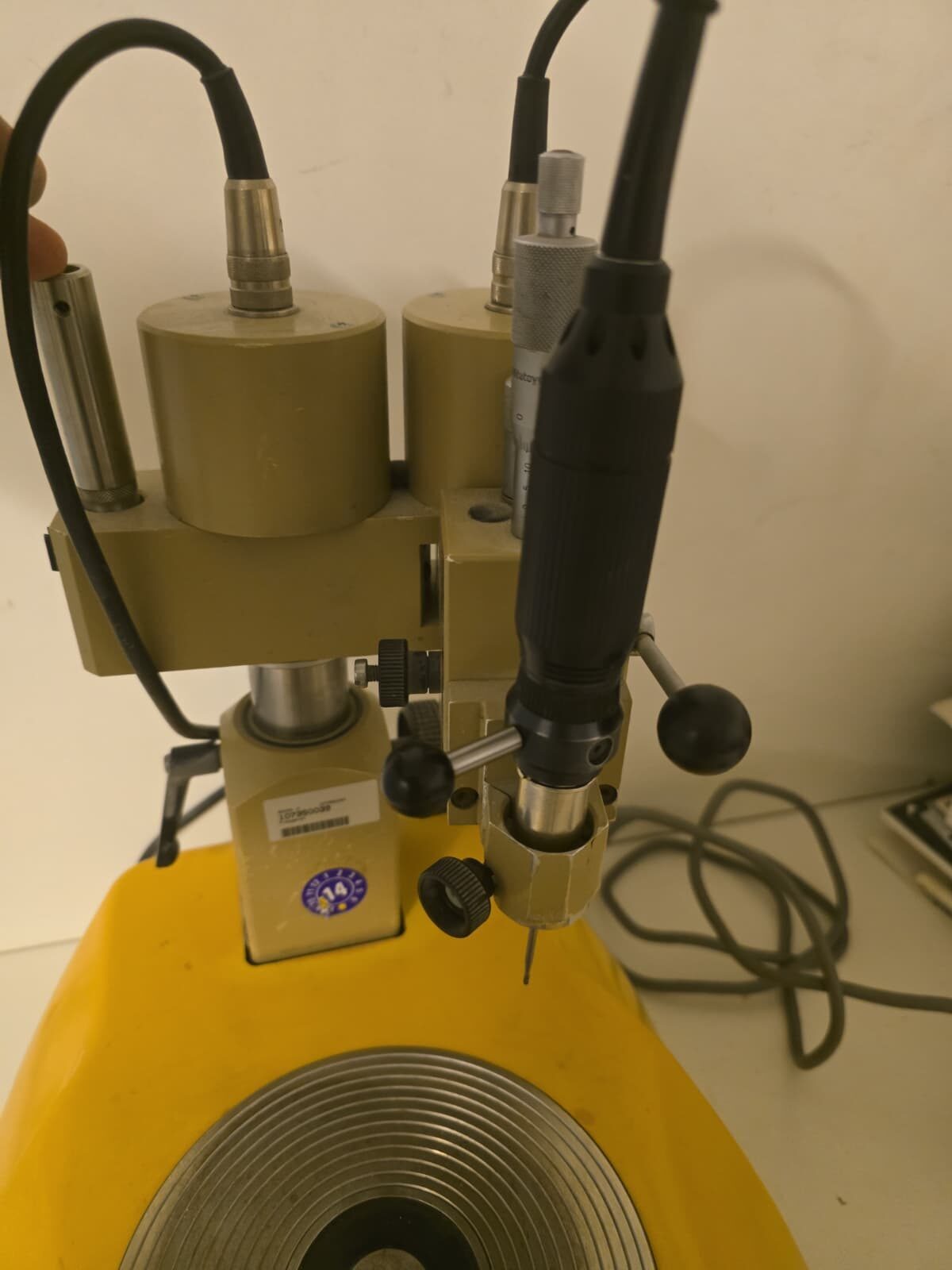 Heraeus Kulzer Combilabor CL-MF 2000 Dental-Fräsgerät / Parallelfräsgerät | 386524