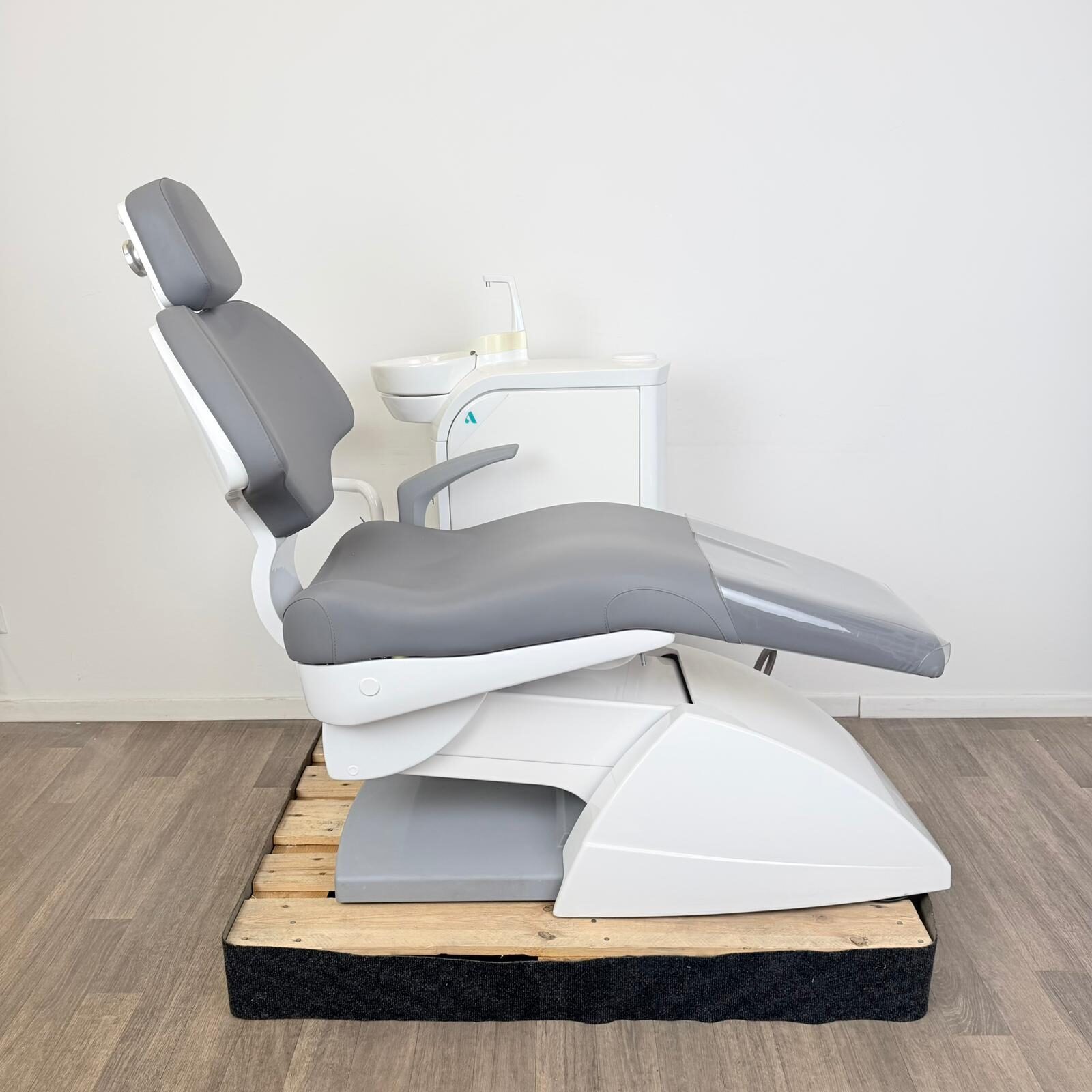 ANCAR S1 Behandlungsstuhl TOP GEPFLEGT | 385960