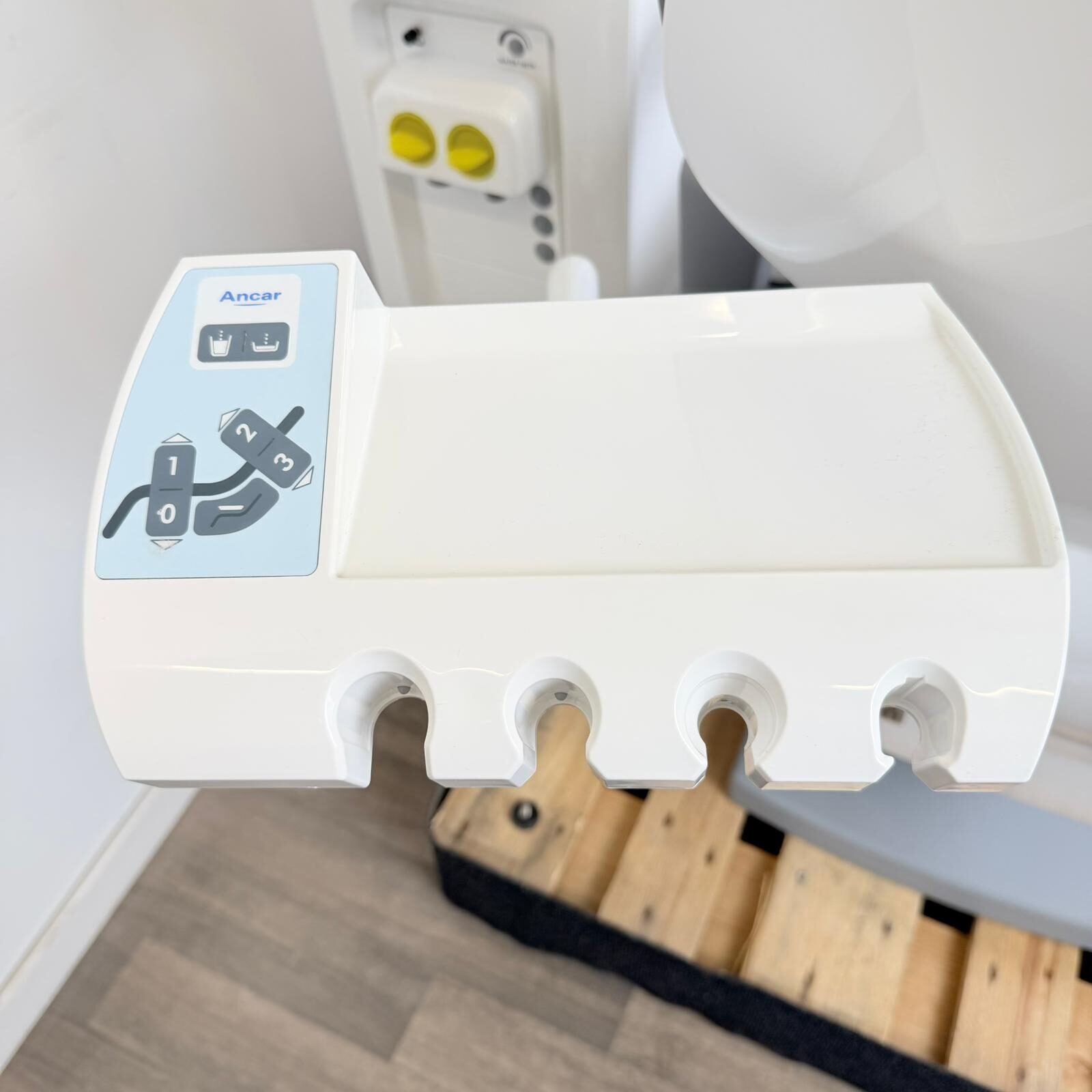 ANCAR S1 Behandlungsstuhl TOP GEPFLEGT | 385962