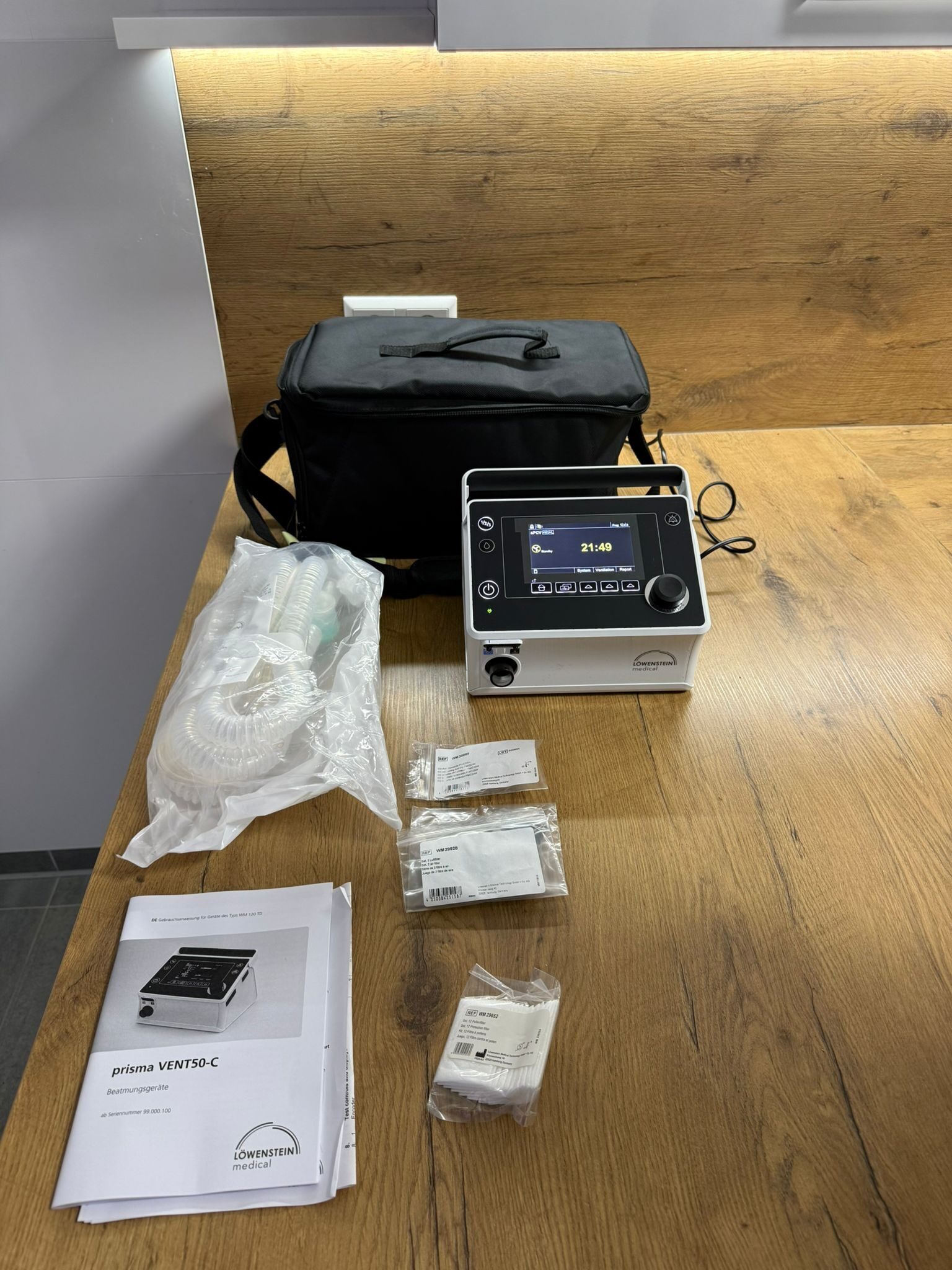 Löwenstein Medical prisma VENT50 WM 120 TD Beatmungsgerät | nur 0,1 Std | 387928
