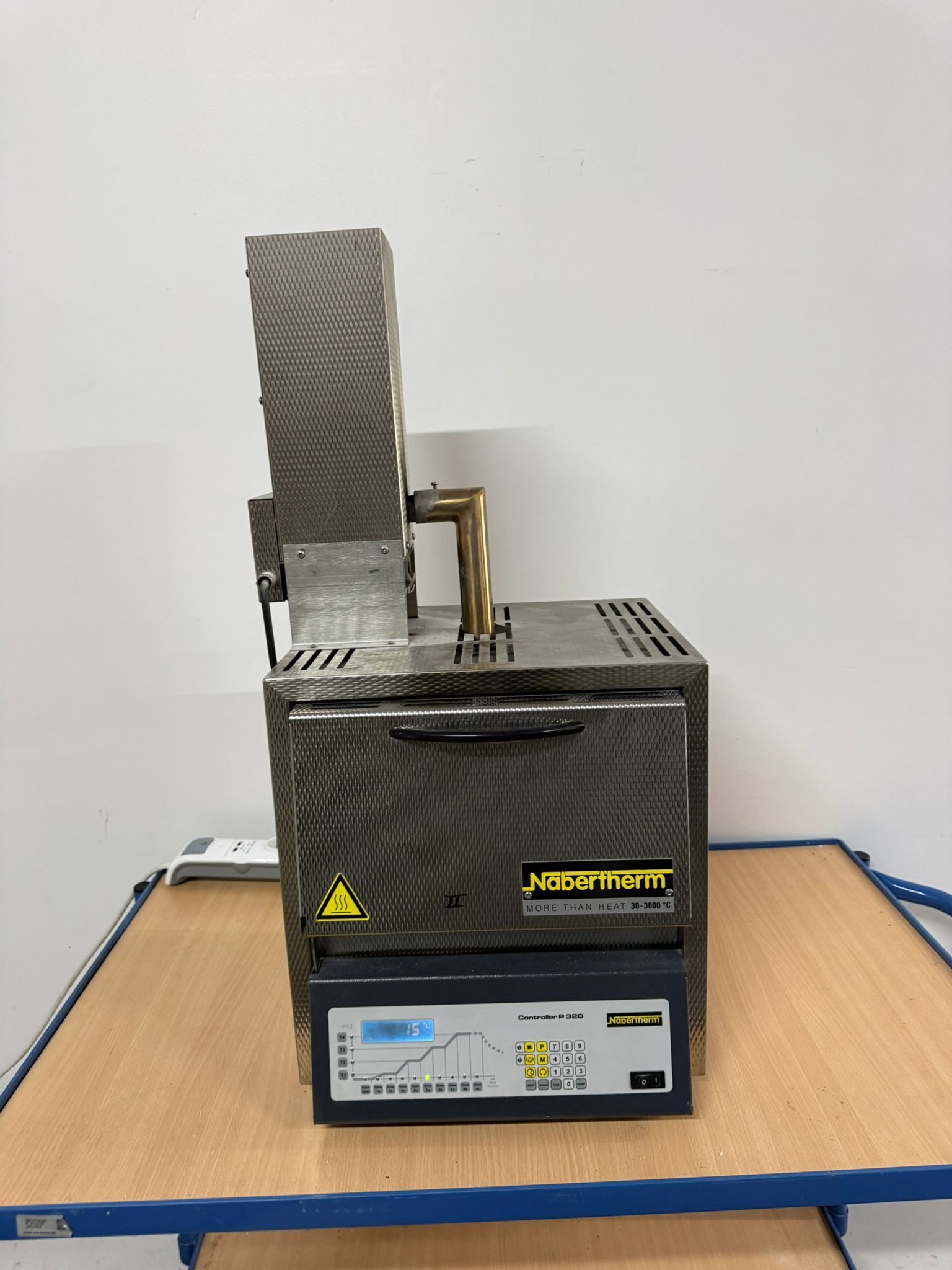 Nabertherm L3/11/P330 Laborofen Muffelofen 1100°C Controller P320 + Abluft | 387979
