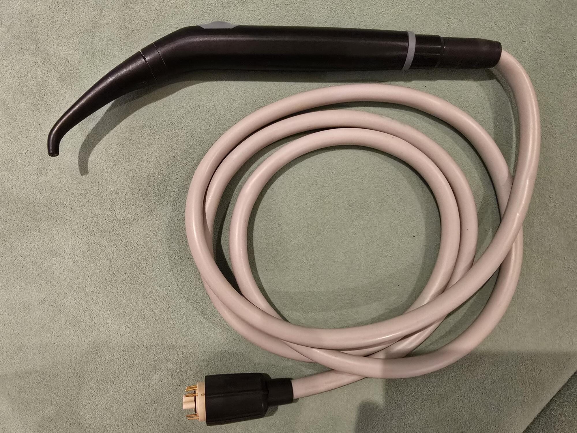 KaVo Multifunktionsspritze mit Licht und Heizung: ergonomisches Sondermodell, mit Desinfektionsaufsatz | 409656