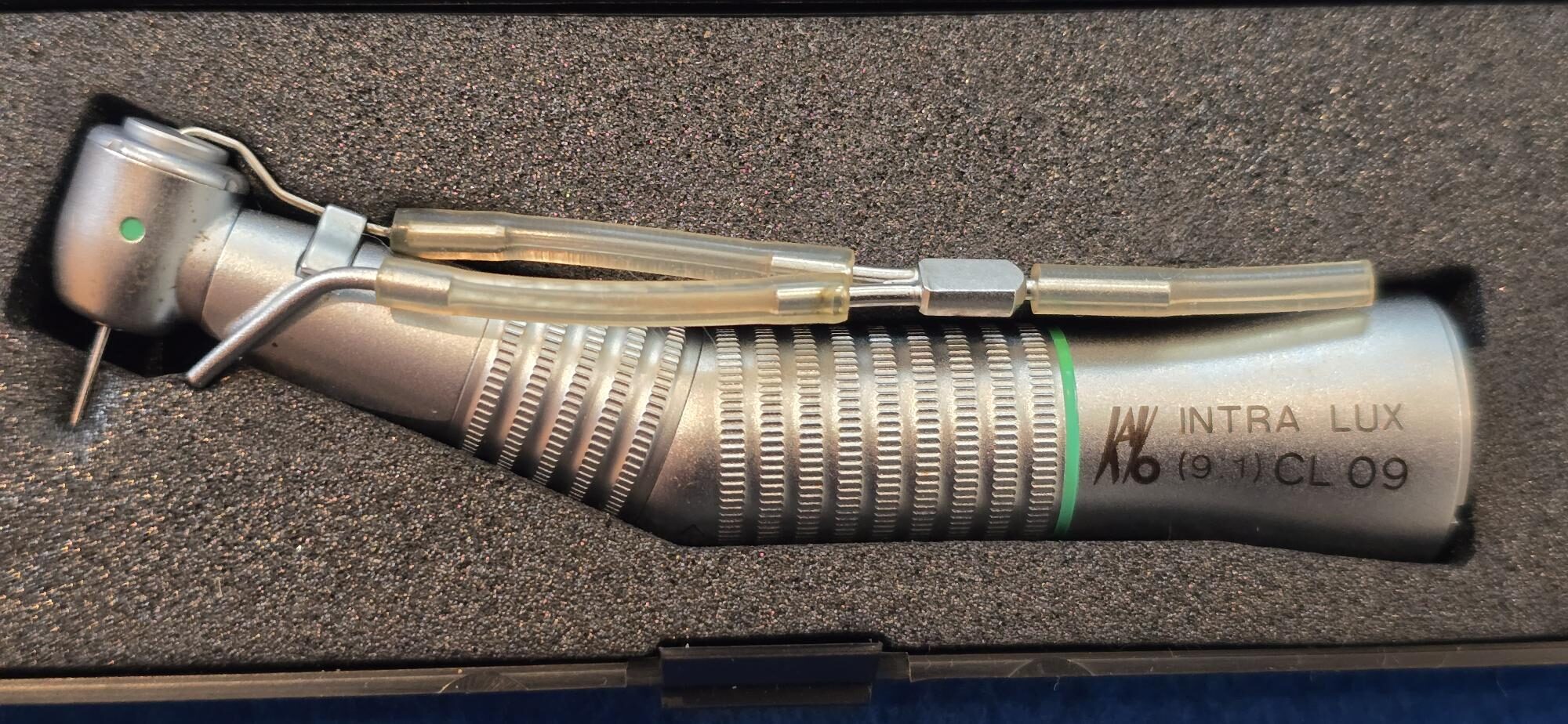 KaVo Implantat-Chirurgiewinkelstück INTRAlux CL09 mit Kopf mit interner Instrumentenkühlung für Hohlschaft-Instrumente/Bohrer | 409706