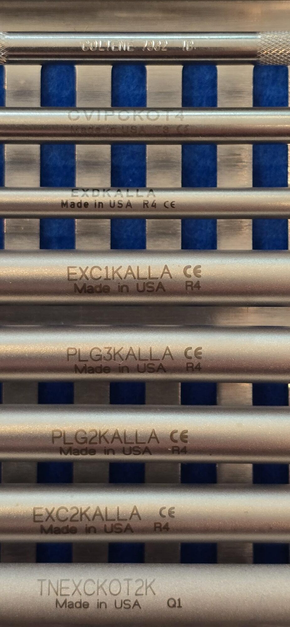 Approximal-Set nach KALLA von Hu-Friedy, Neu: Komplettes Kurs-Set mit 2 x KaVo SONICflex Approximal-Spitzen mesial & distal | 409790