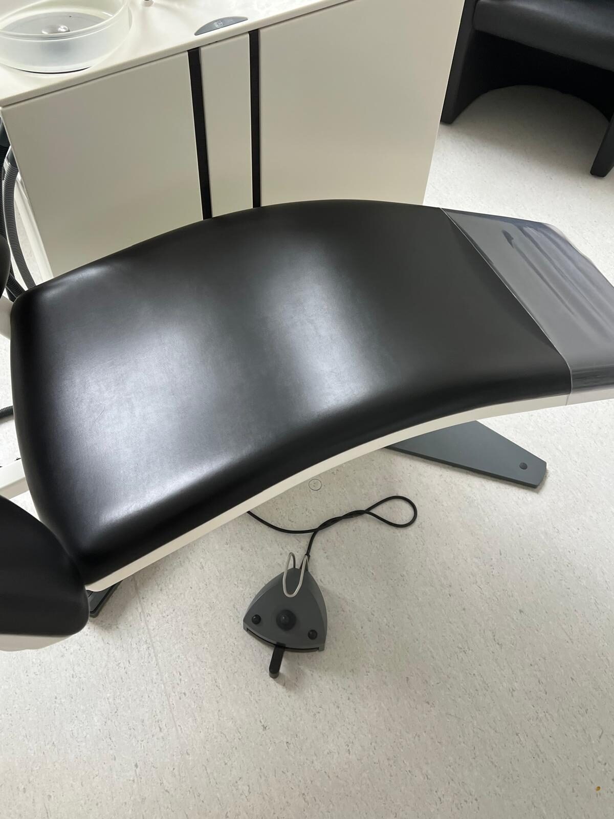 XO Care XO 4 Behandlungseinheit Bien-Air MC3 LED EMS Piezon Zahnarzt Stuhl 2 Stück | 389290