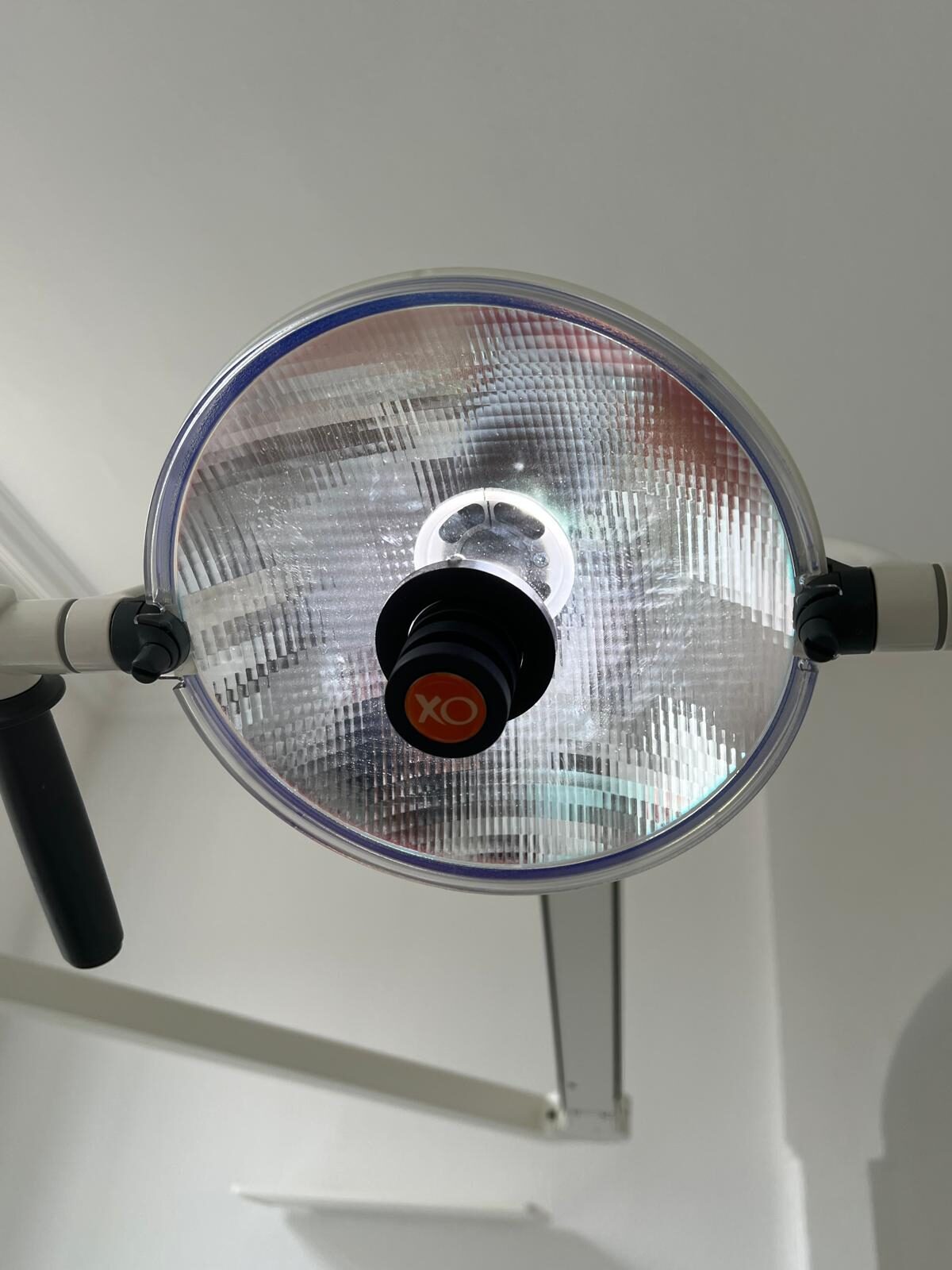 XO Care XO 4 Behandlungseinheit Bien-Air MC3 LED EMS Piezon Zahnarzt Stuhl 2 Stück | 389291