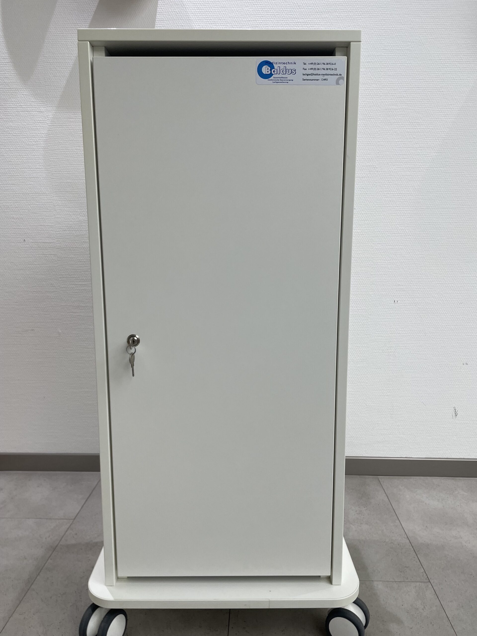 Lachgas- Sauerstoff- Mischgerät der Firma Parker, Digital Flush Mount. | 388926
