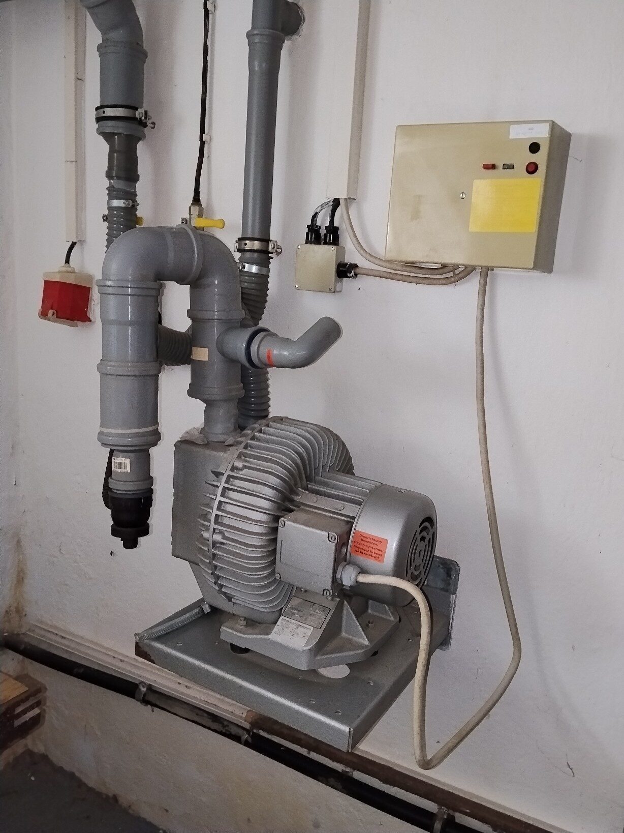 Dürr Zentralsauganlage Typ 0733 | 388397