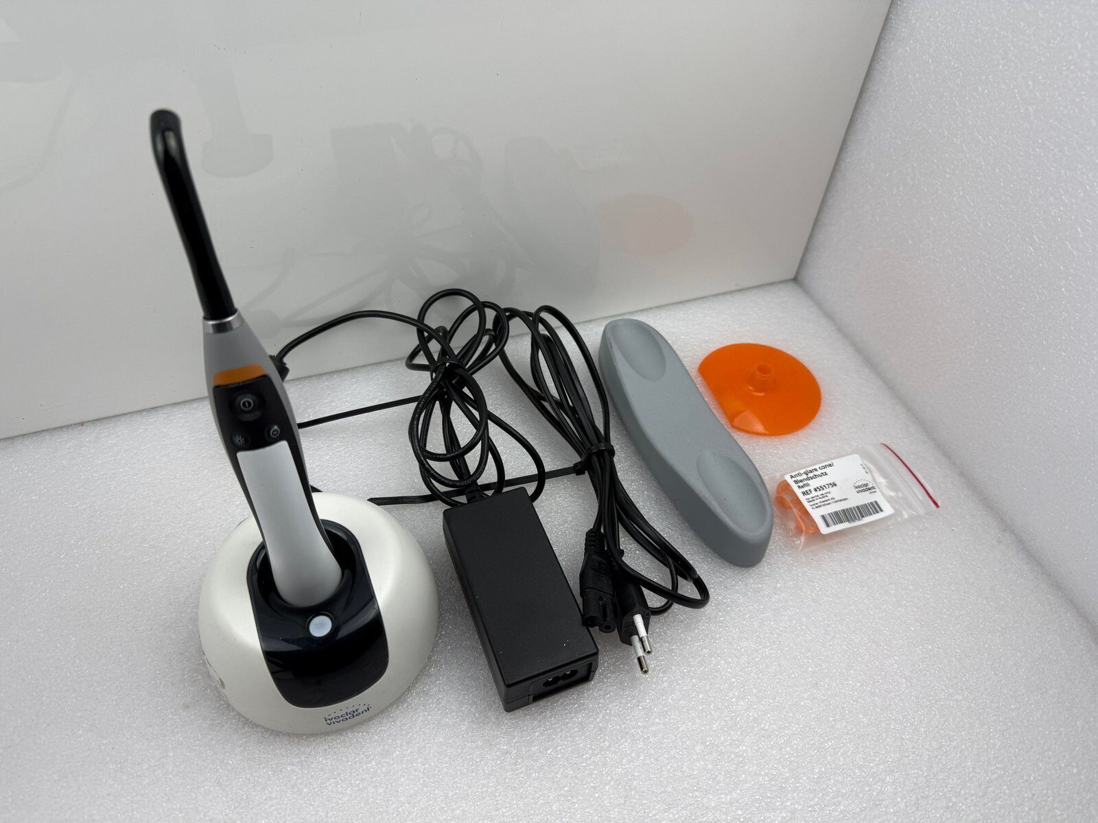 Ivoclar Bluephase PowerCure LED Polymerisationslampe 667092BE Dental 2025 | 430044