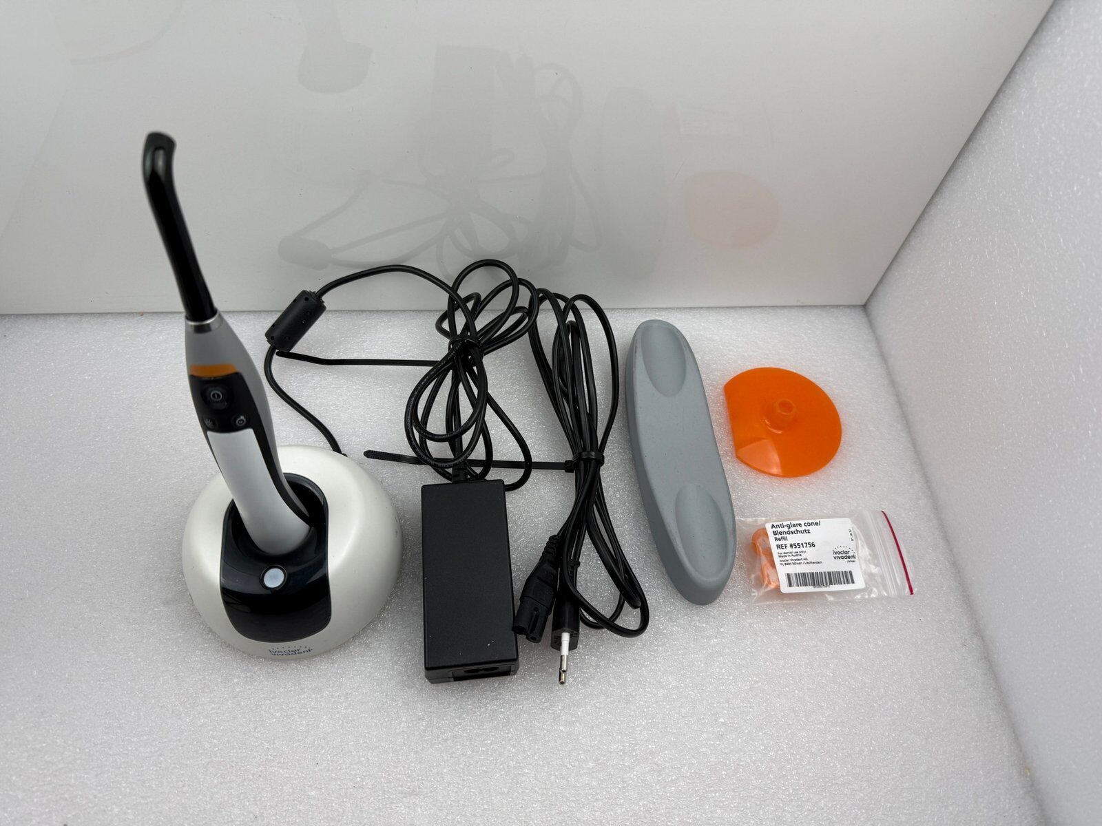 Ivoclar Bluephase PowerCure LED Polymerisationslampe 667092BE Dental 2025 | 430046