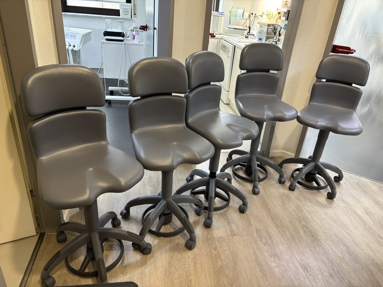 Drehstuhl / Arbeitsstuhl Sirona Hugo | 388776